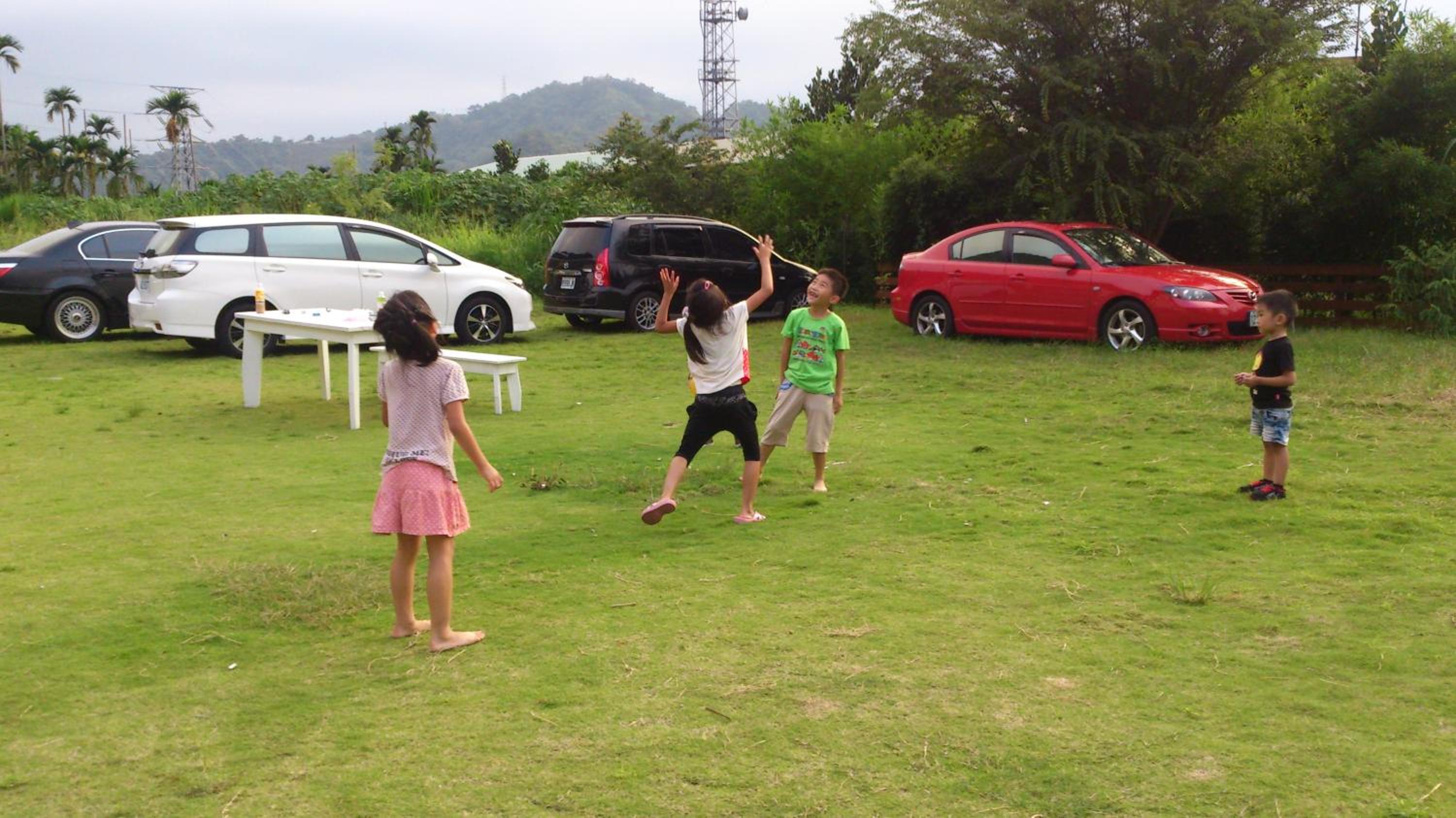 Photo 10