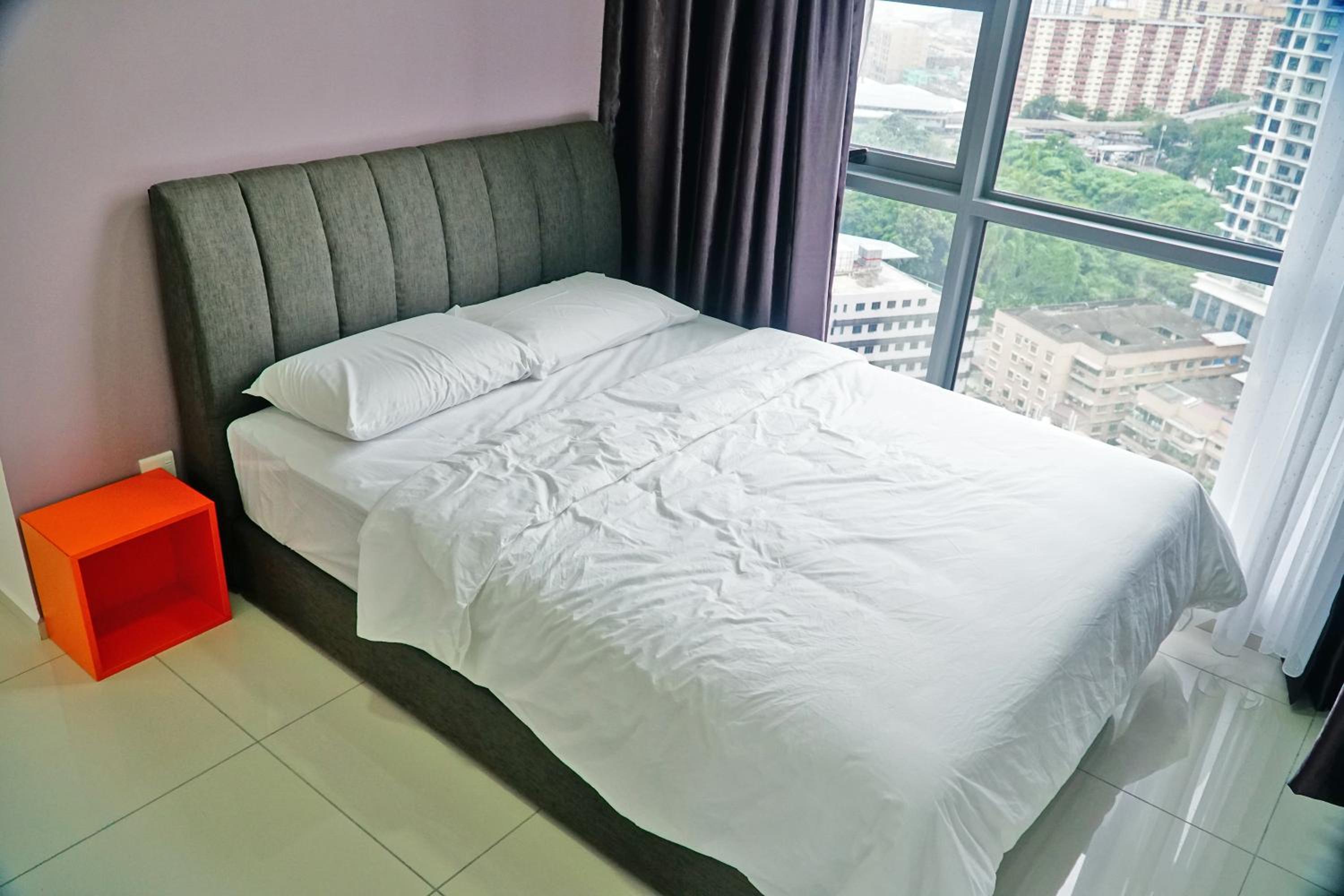 The Robertson Retreat - Modern Comfort & City Views In The Middle of Kuala Lumpur