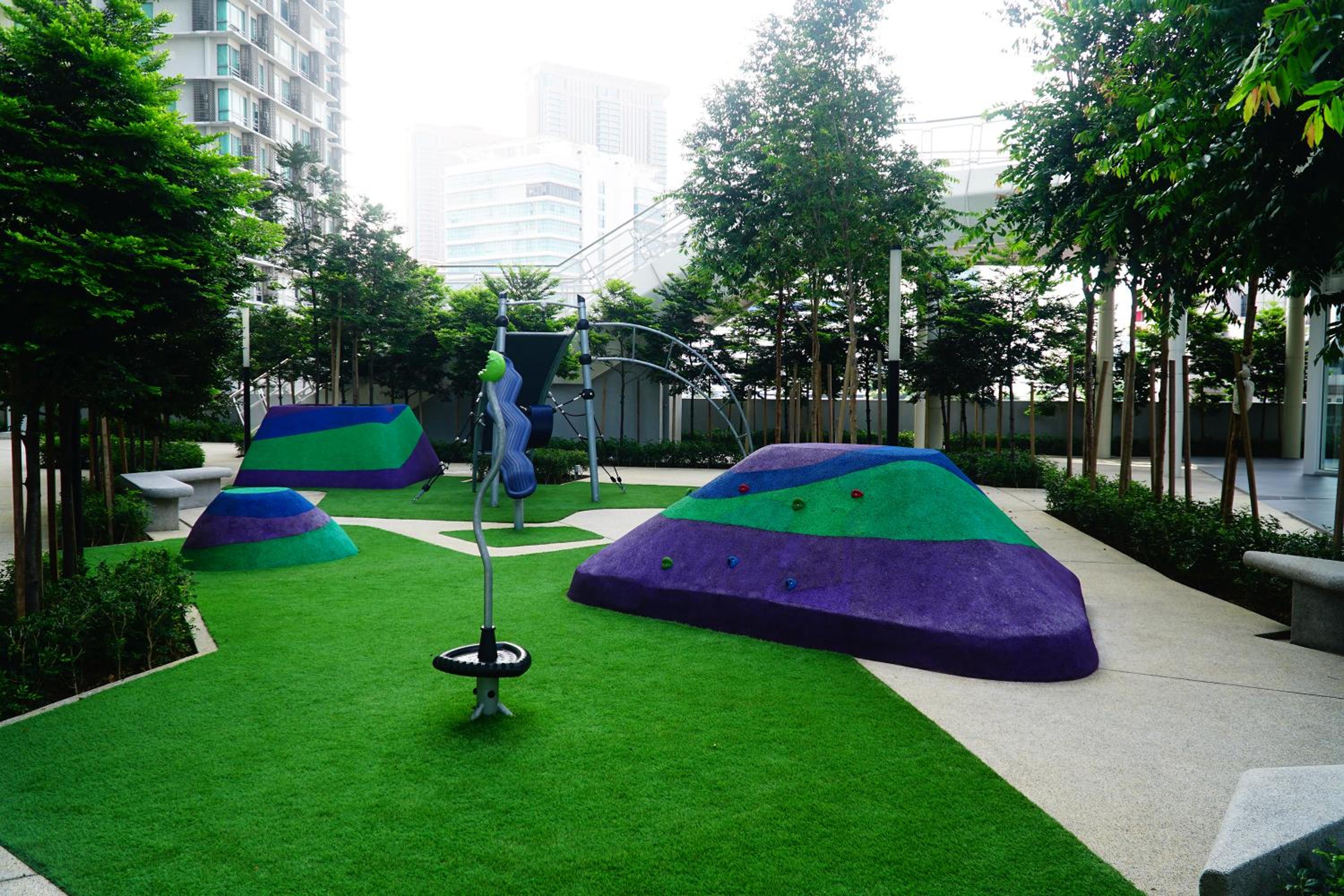 The Robertson Retreat - Modern Comfort & City Views In The Middle of Kuala Lumpur