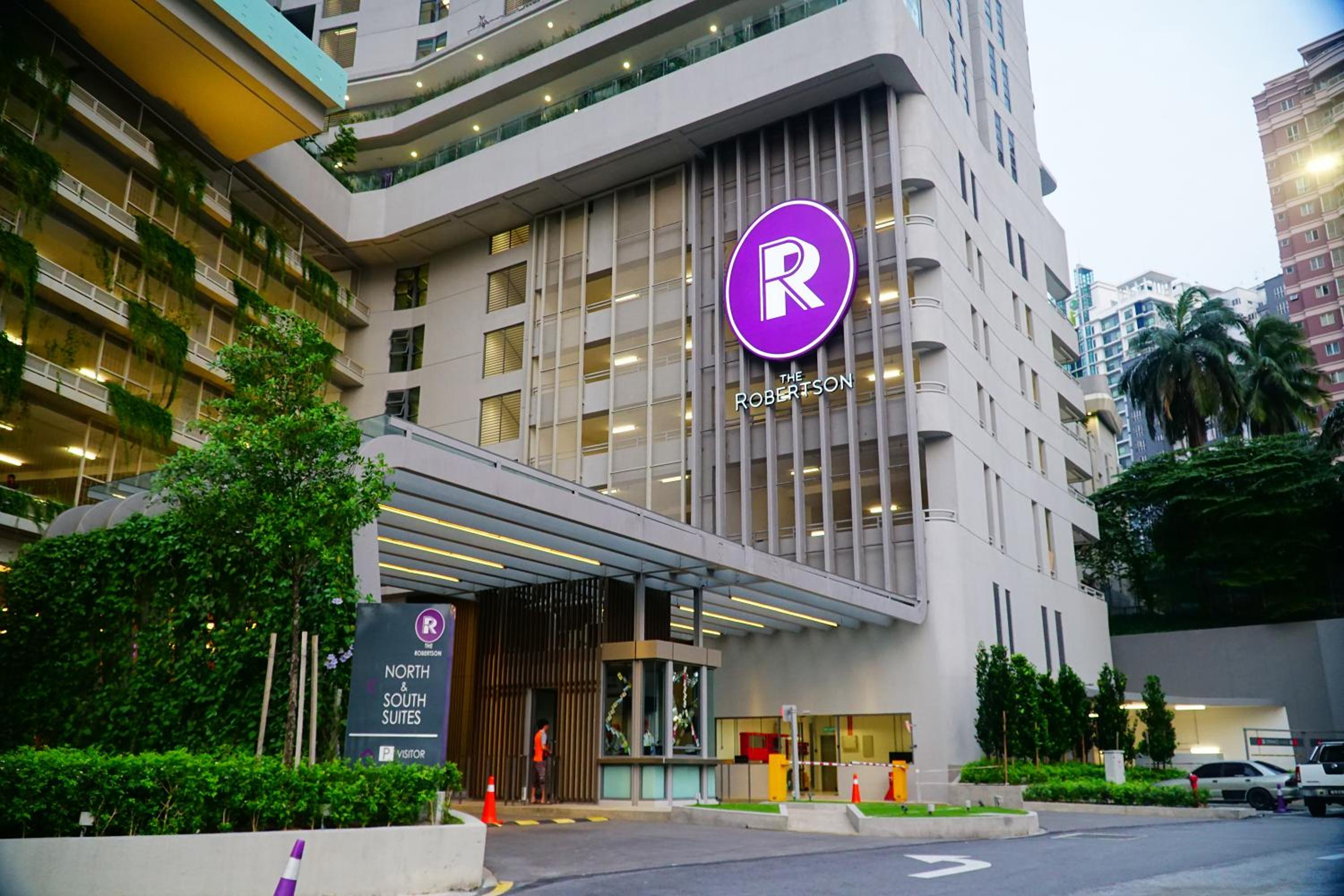 The Robertson Retreat - Modern Comfort & City Views In The Middle of Kuala Lumpur