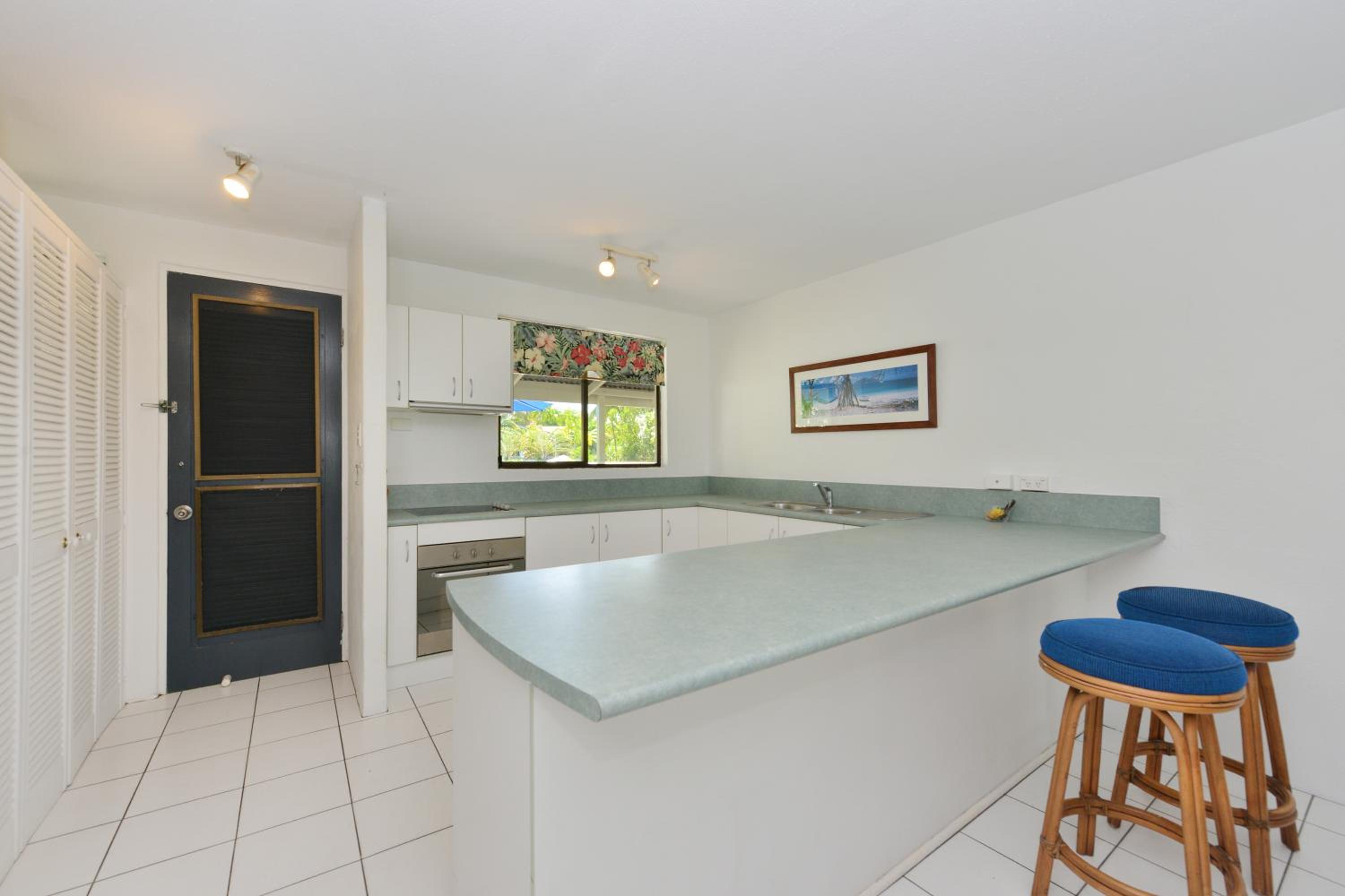 Seascape Holidays at Beachfront Terraces