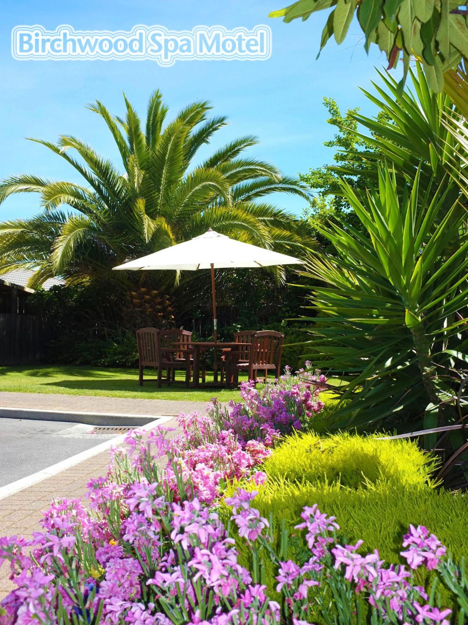 Birchwood Spa Motel