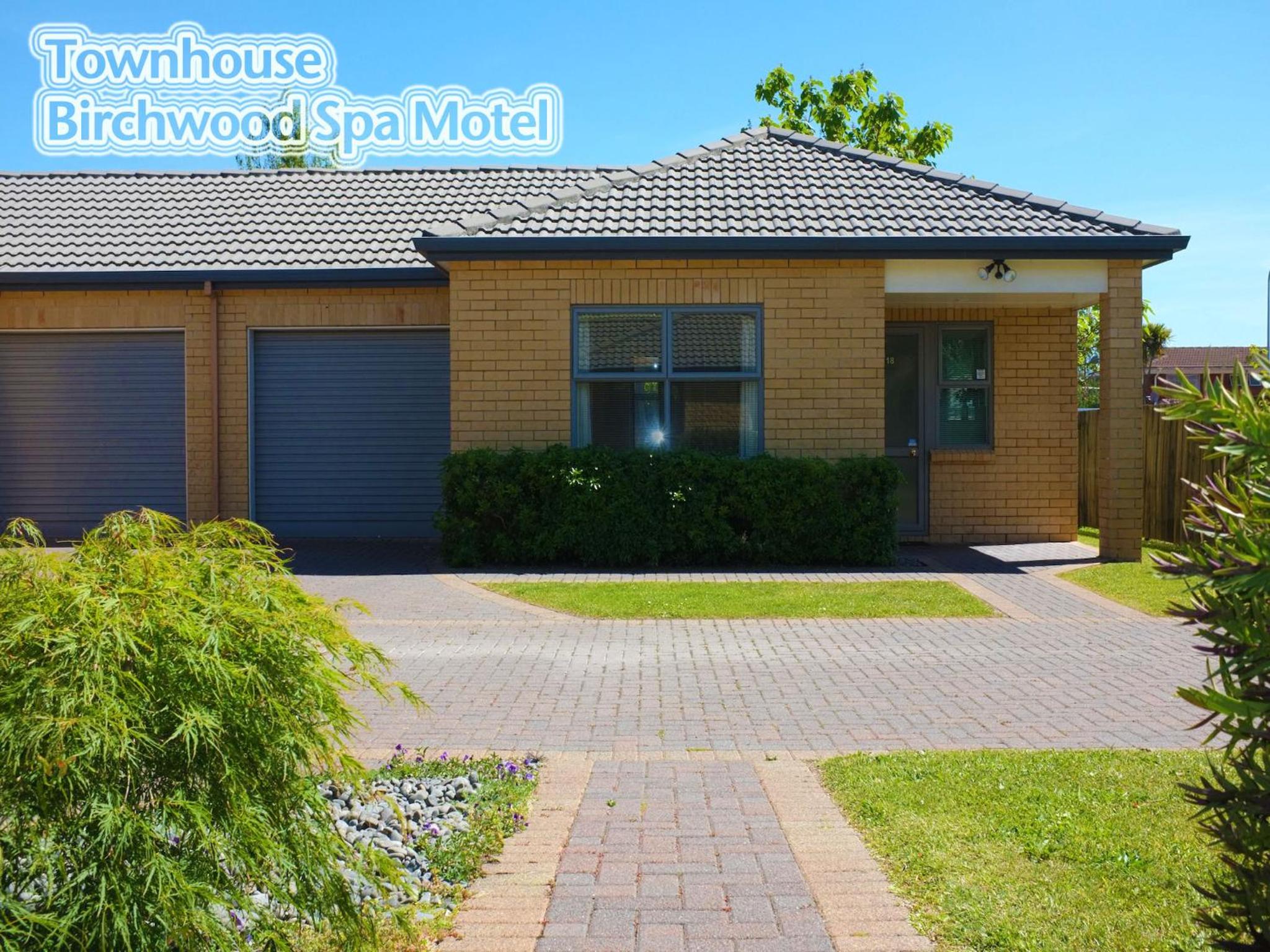 Birchwood Spa Motel