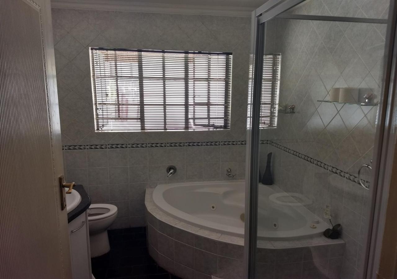 Villa Schreiner Guest House