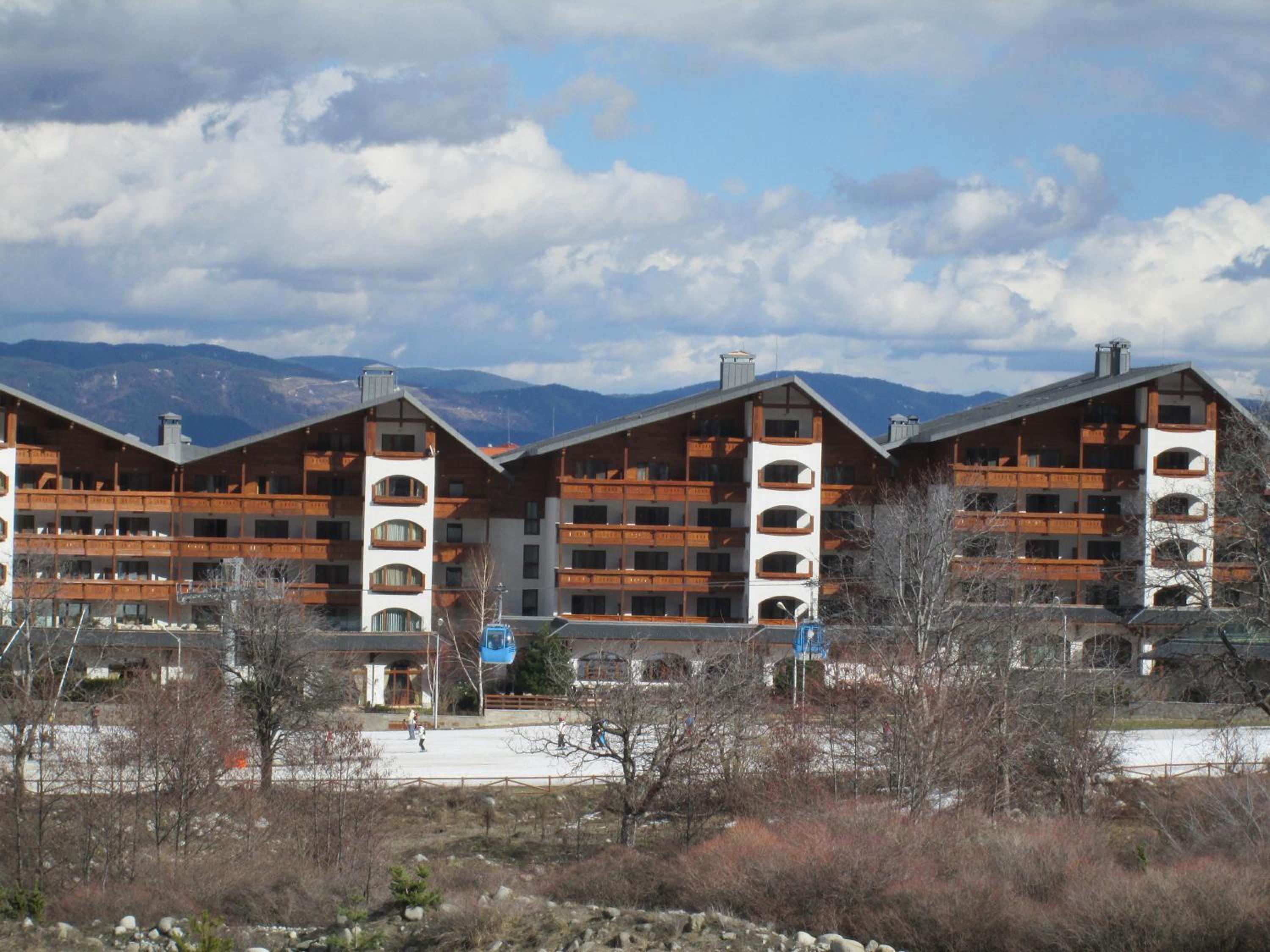 Photo 12