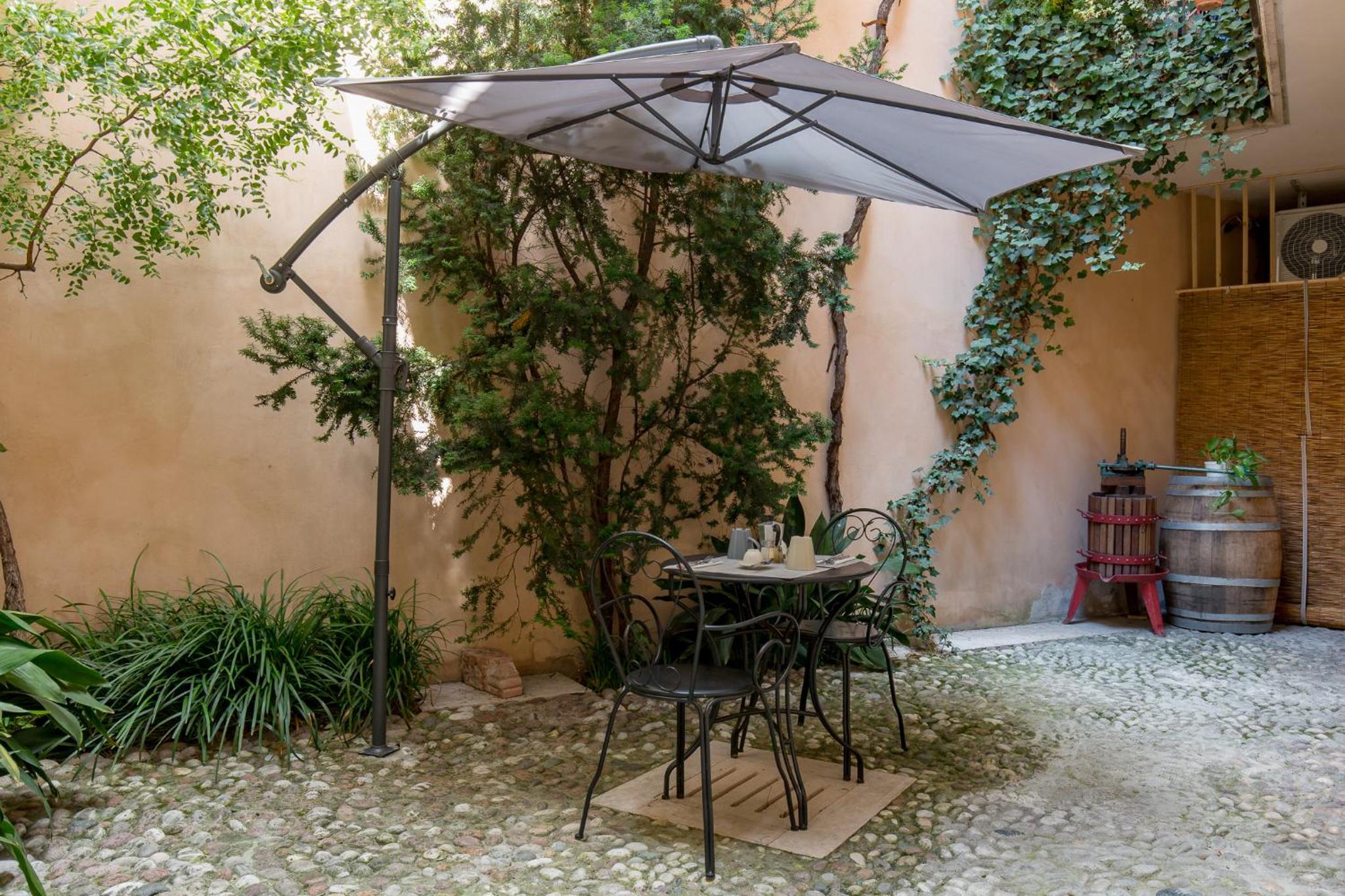 La Casa della Bouganville view 5