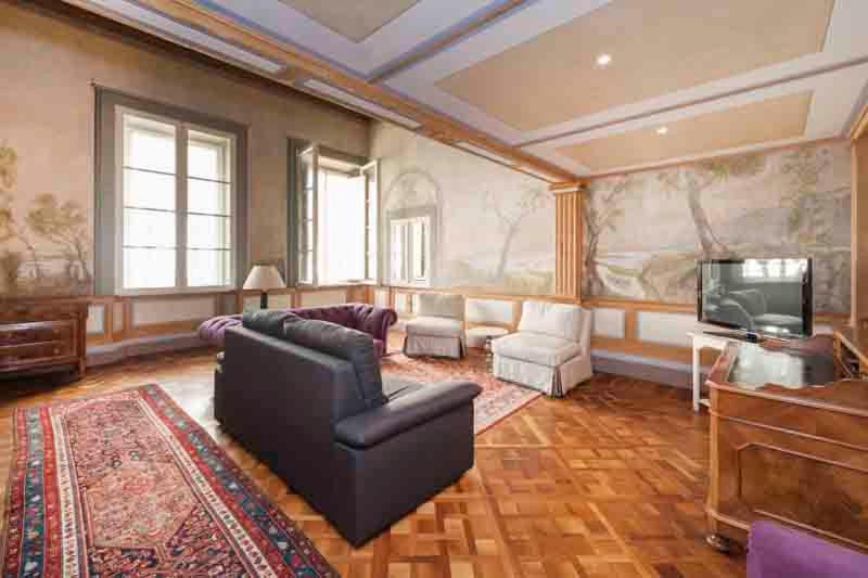 Luxury Apartment
