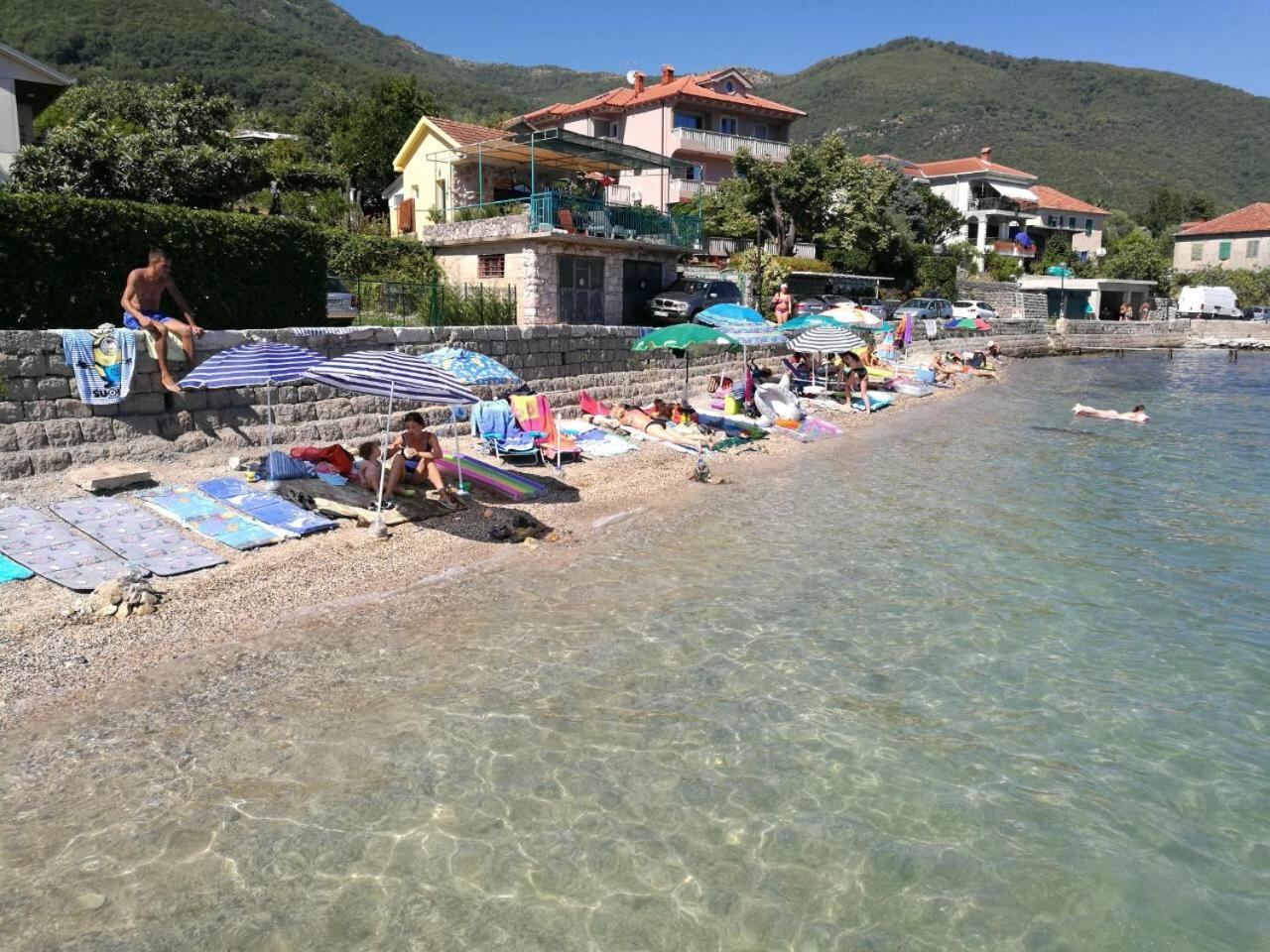 Apartments Seaside Baosici view 2