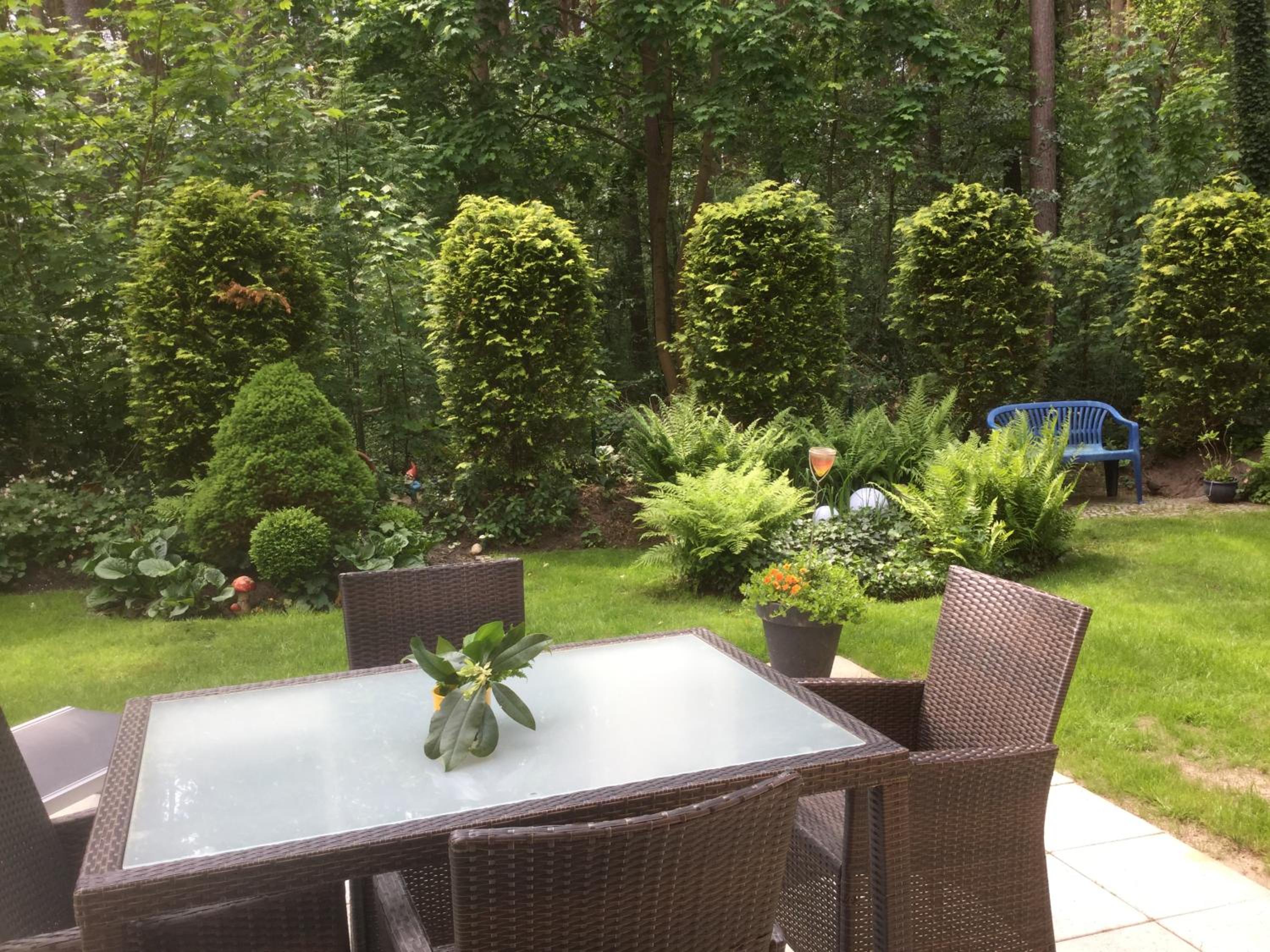 FeWo im Grünen mit Terrasse und Garten - gratis Therme