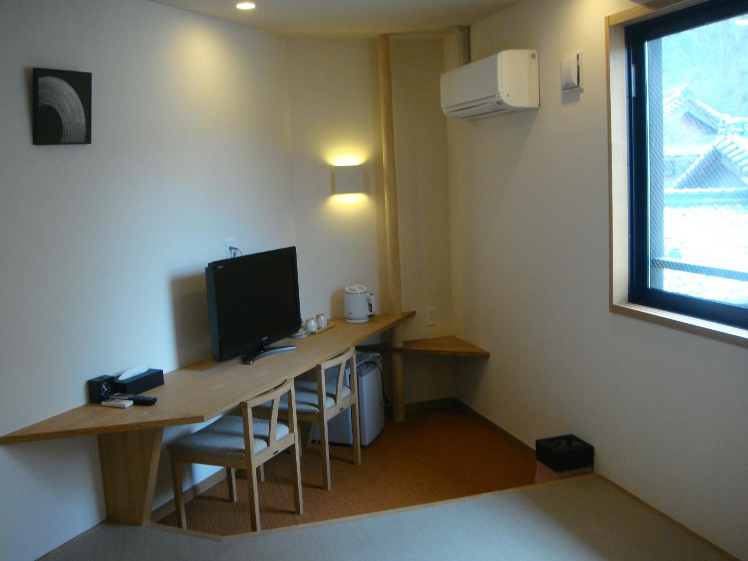Photo 46