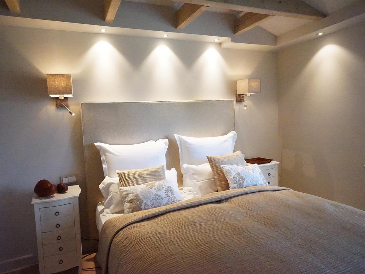 Terpstich 60A en Morsum — hotel room