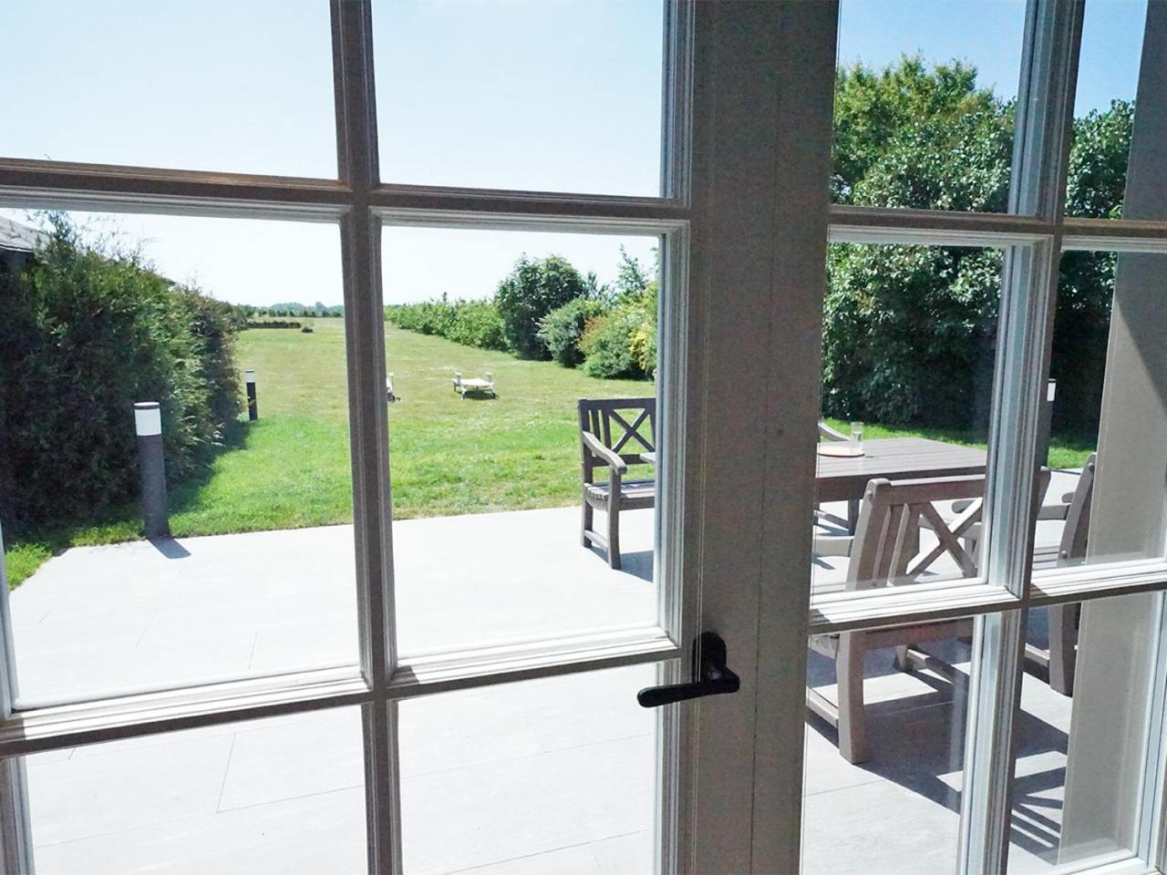 Terpstich 60A en Morsum — balance & terrace
