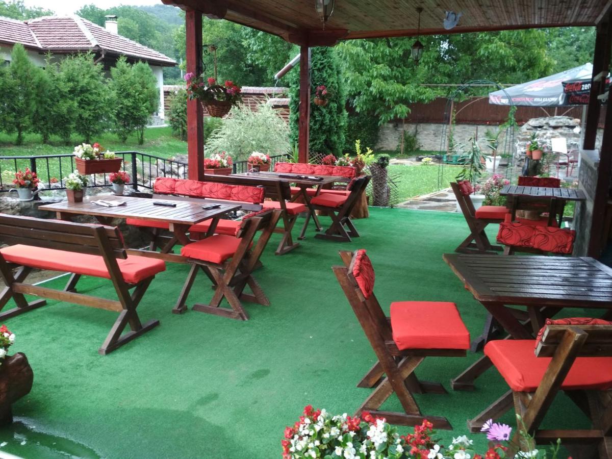 Guest House 