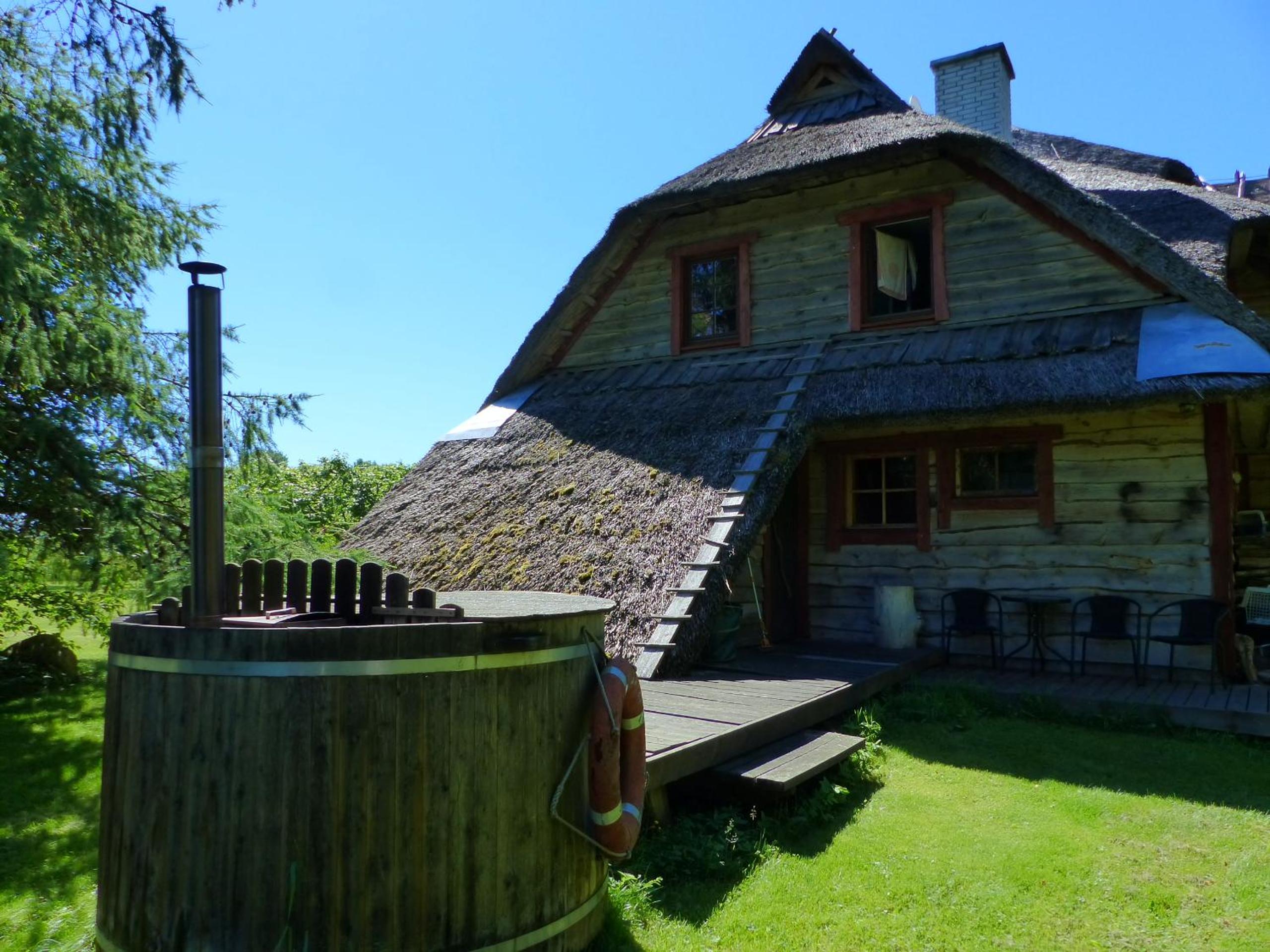 Photo 18