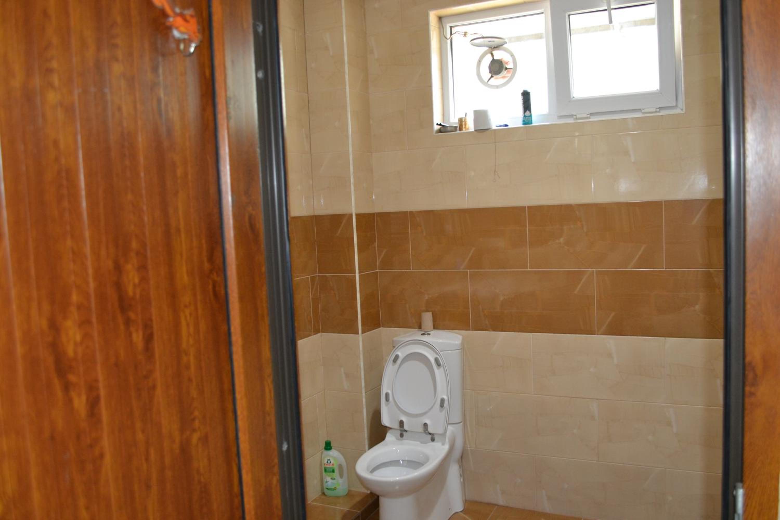 Apartment Fumfula