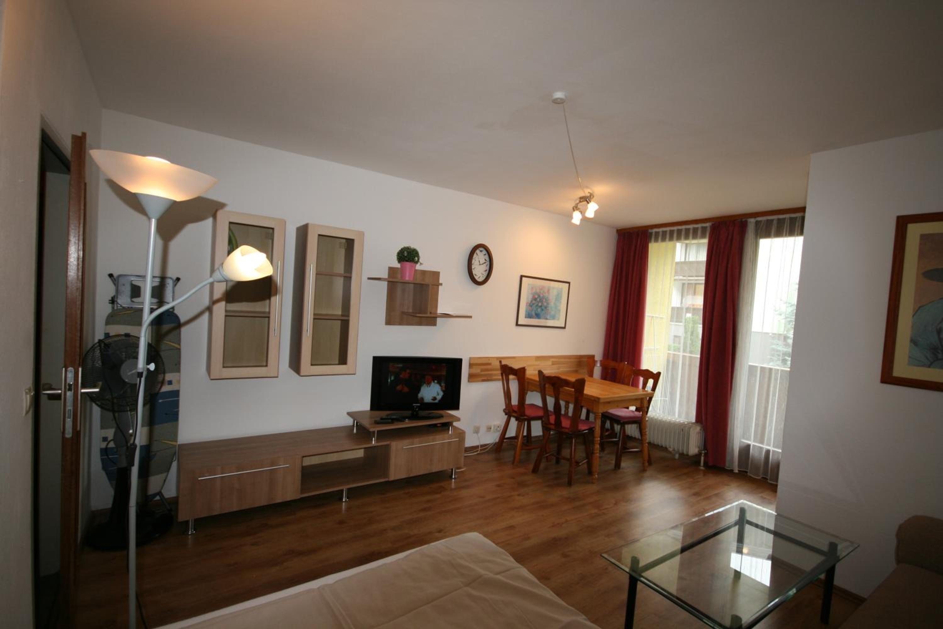 Photo 30