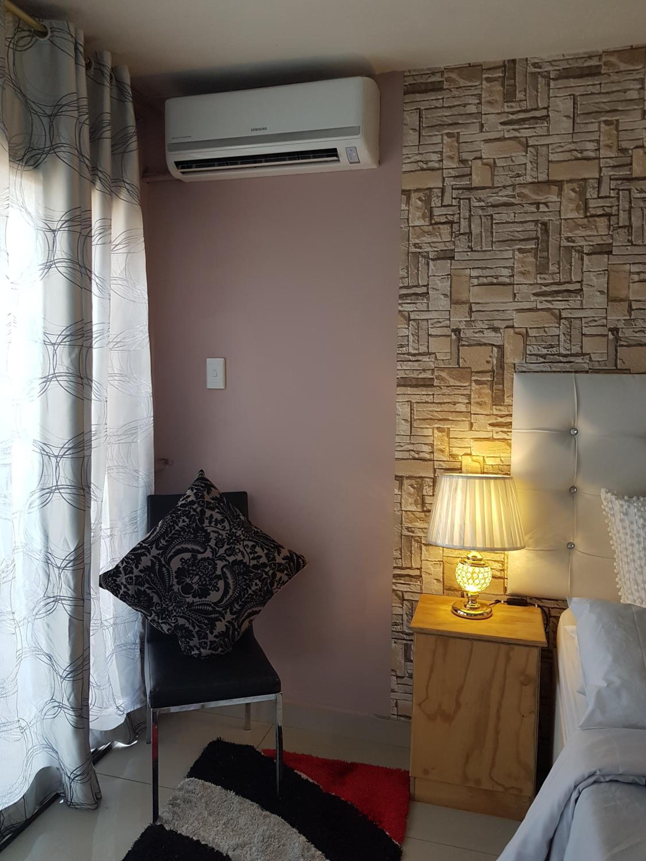 RJs Guesthouse