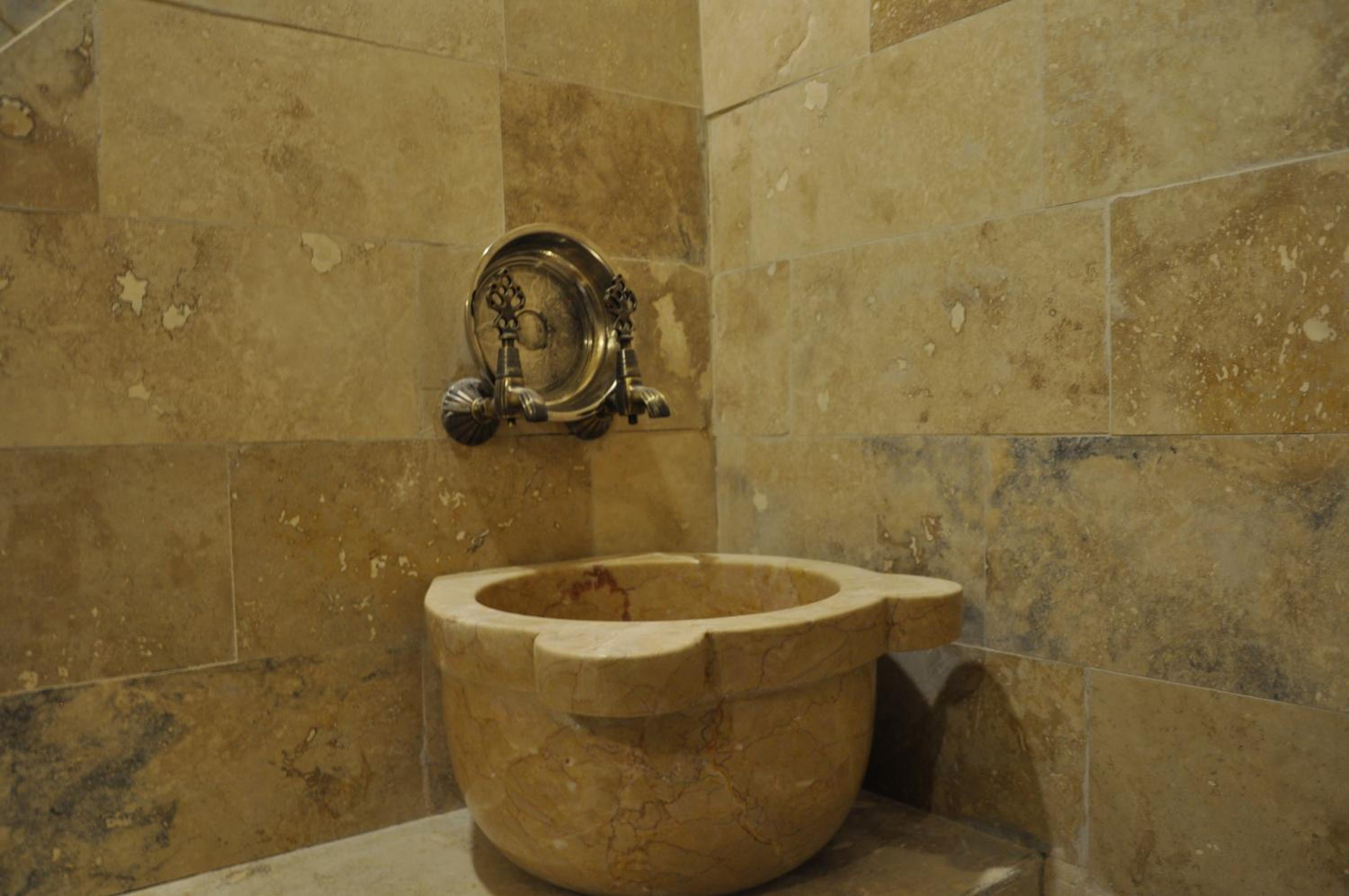 Çavuşin Cave House-Cappadocia - Image 5