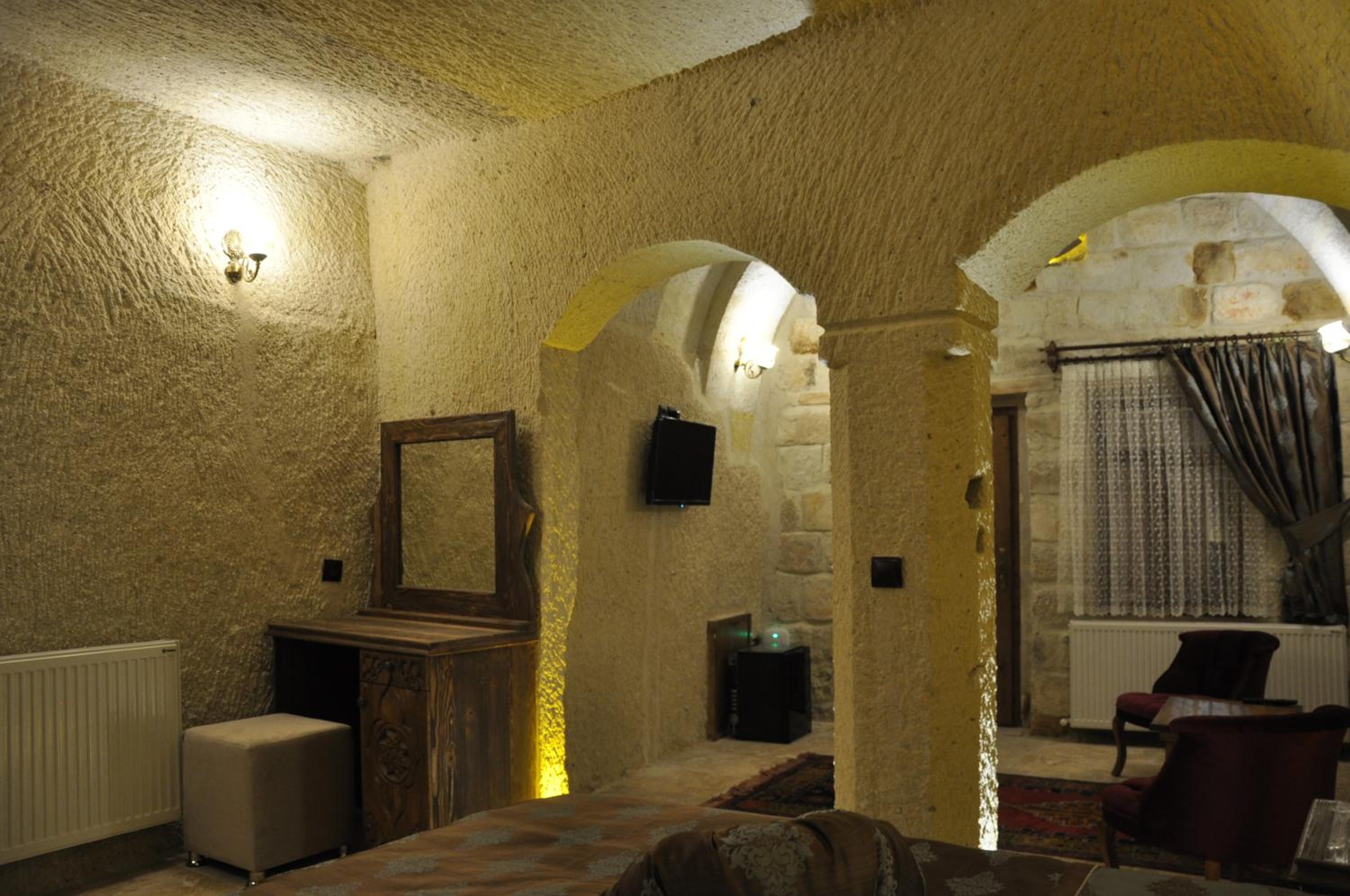 Çavuşin Cave House-Cappadocia - Image 8