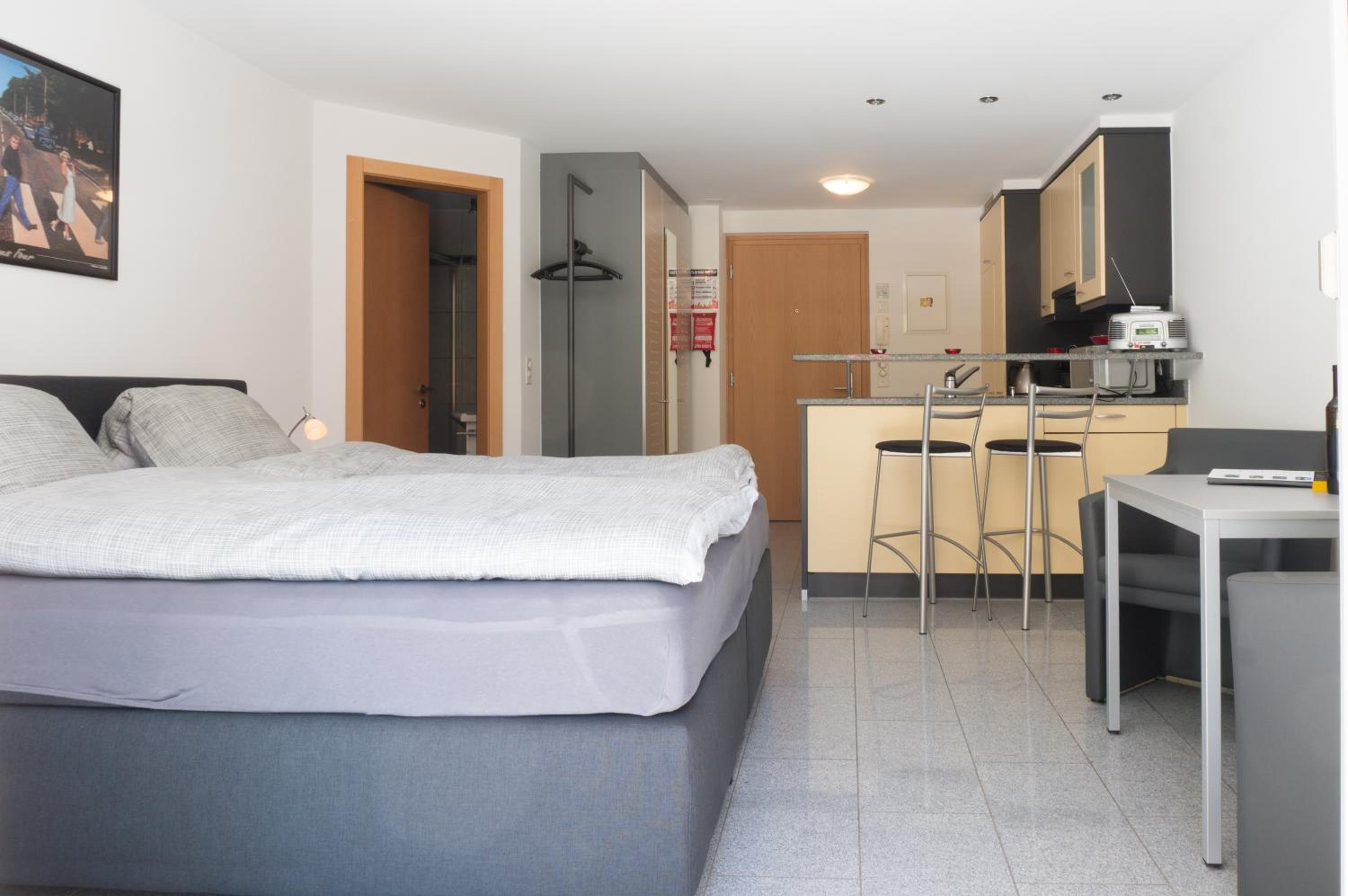 A Calm & Charm Studio - Haus Haro