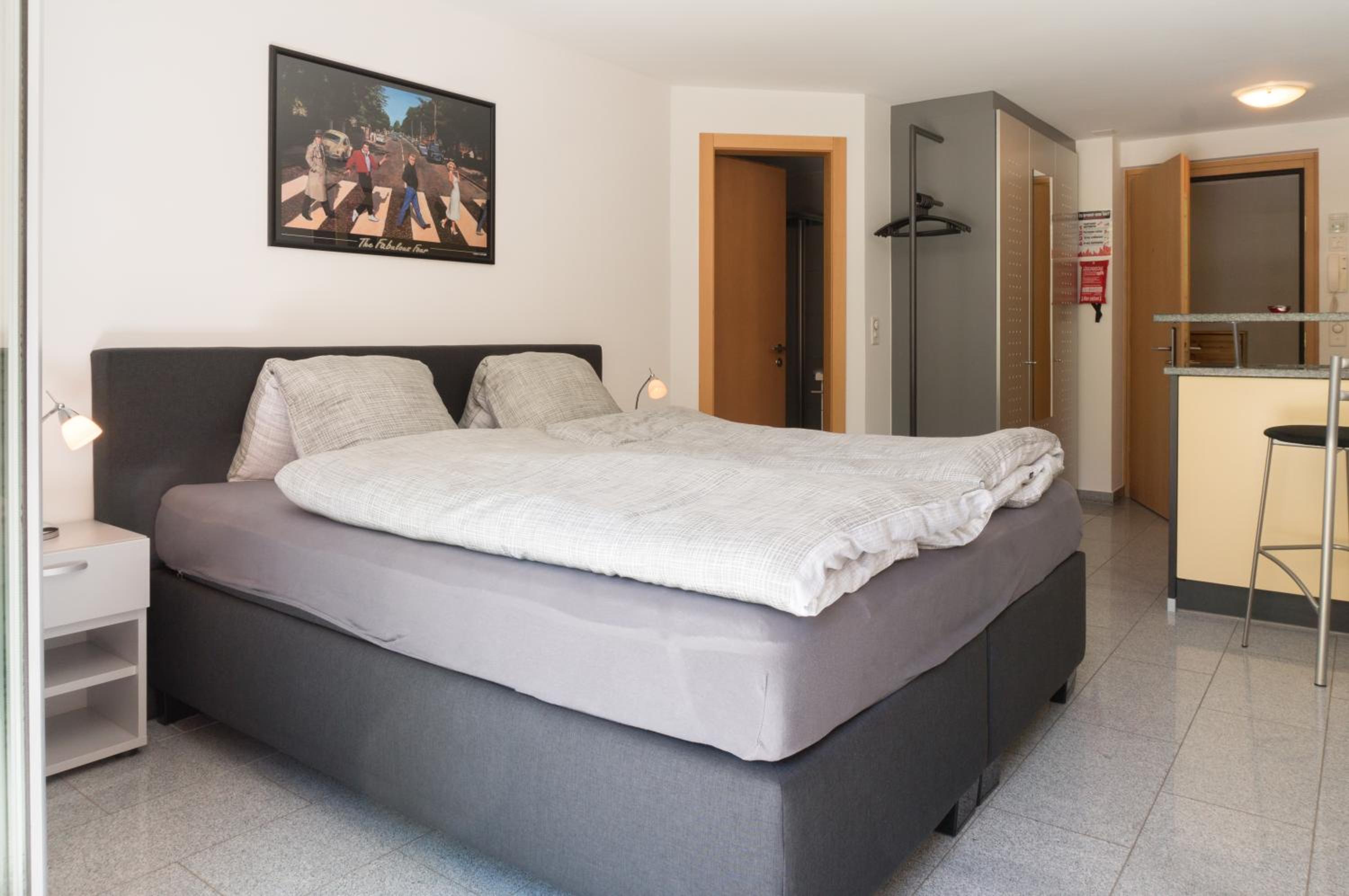 A Calm & Charm Studio - Haus Haro