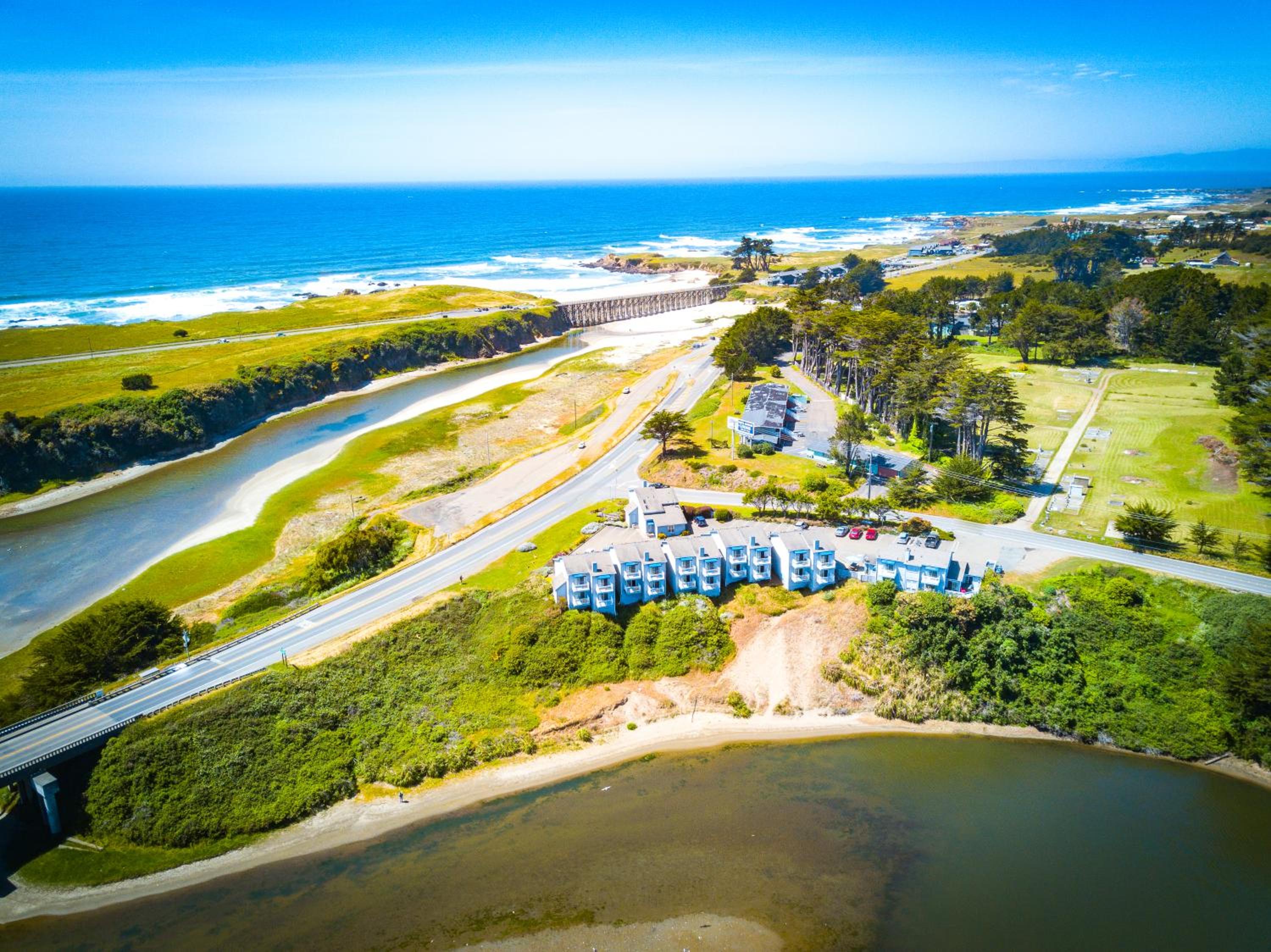 Beach House Inn view 3