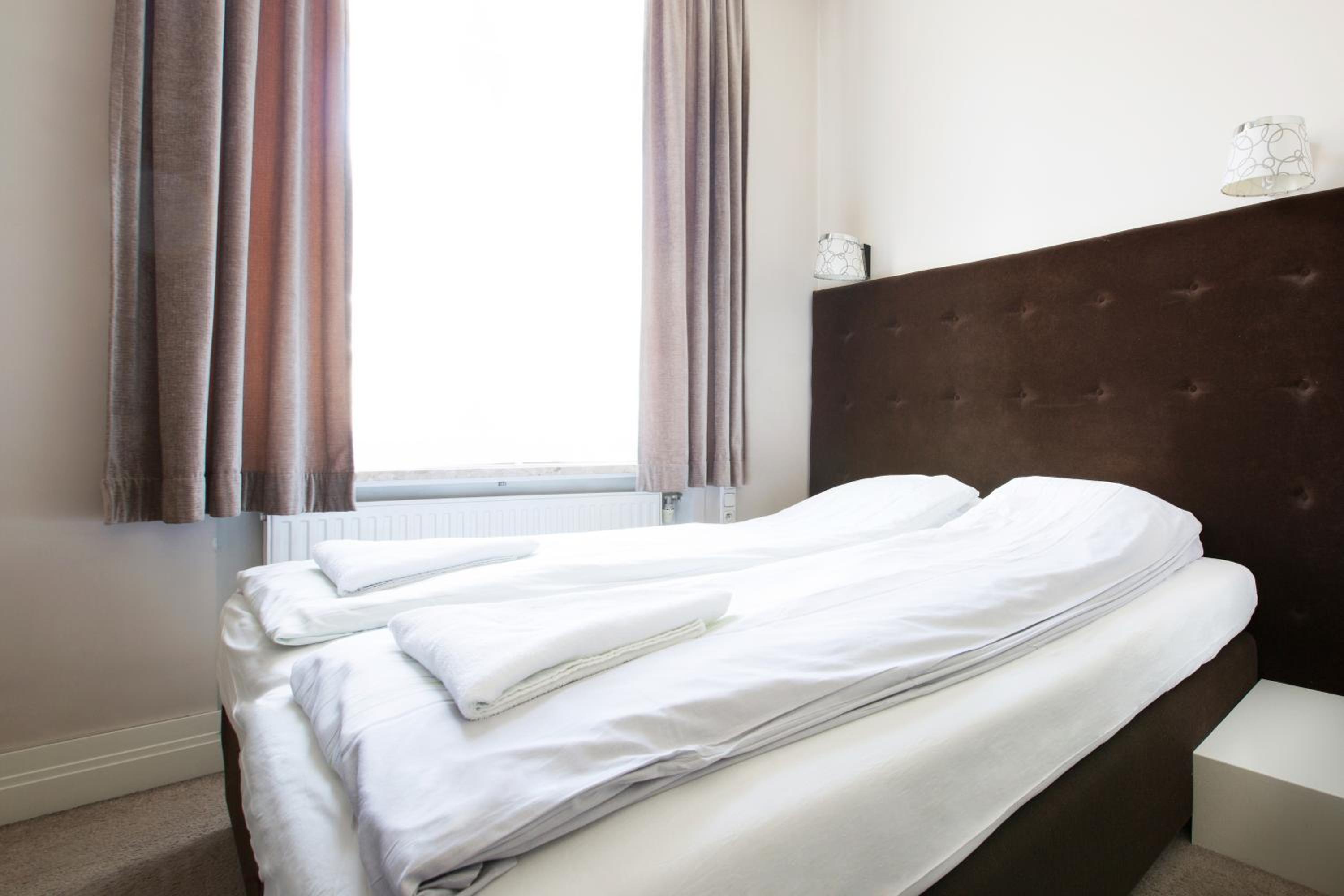 Select Suites by MB Apartments view 5