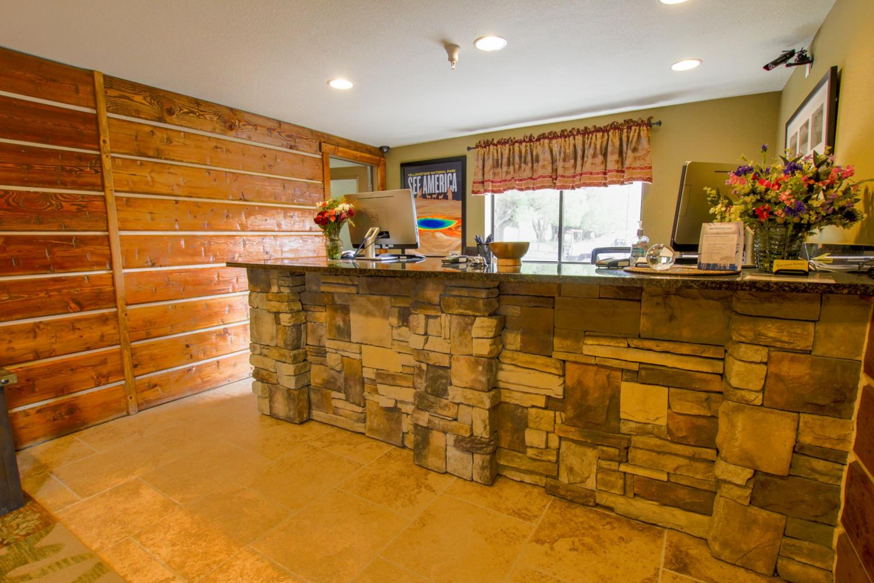 Travelodge by Wyndham Gardiner Yellowstone Park North Entr