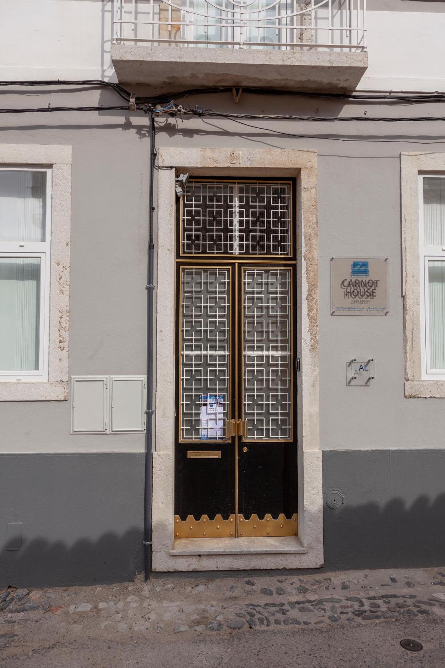 Carnot House view 3