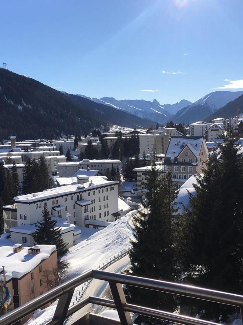 Spectacular View & Central Location in Davos view 4