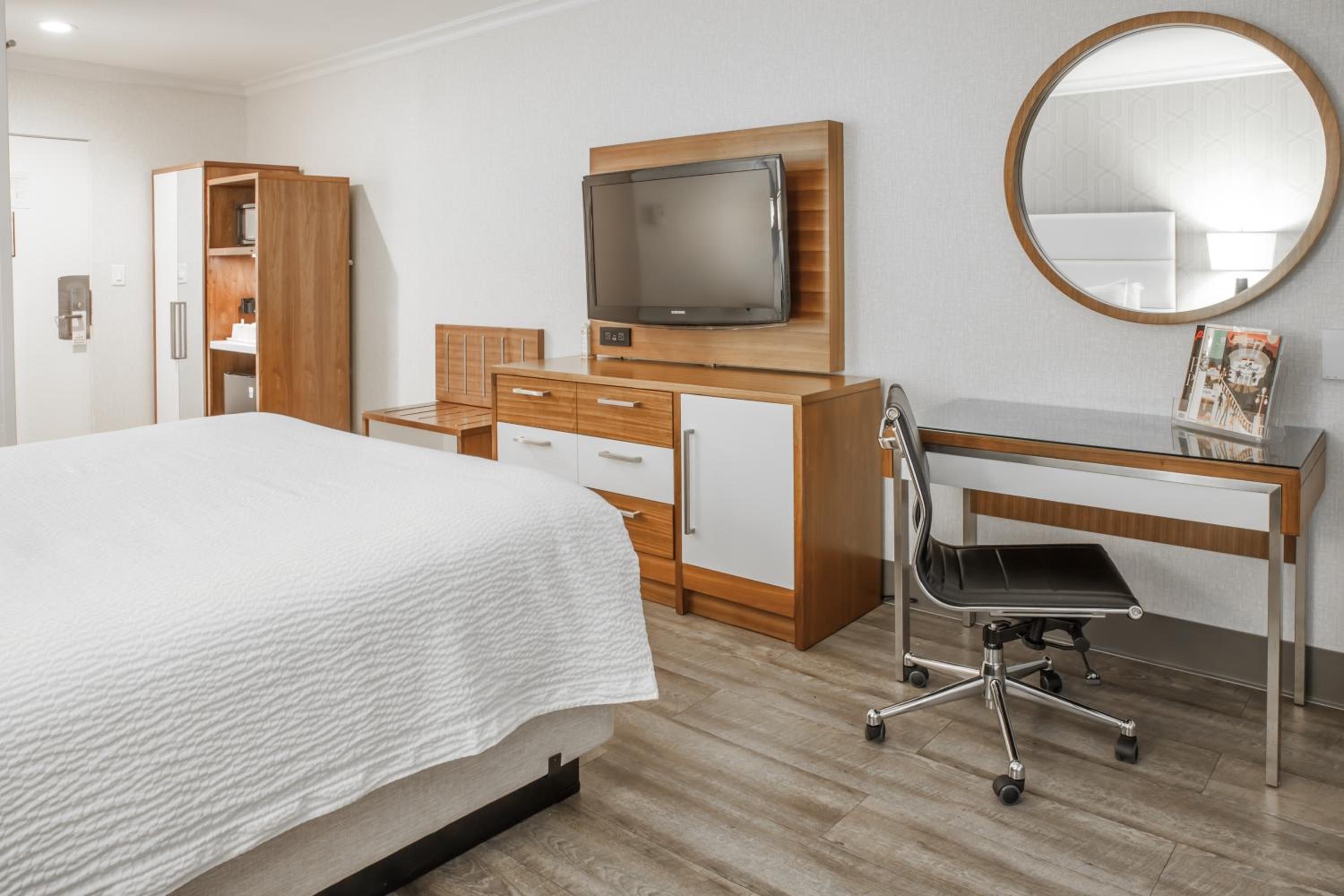 Pasadena Rose  Crown Hotel - Property Image 12