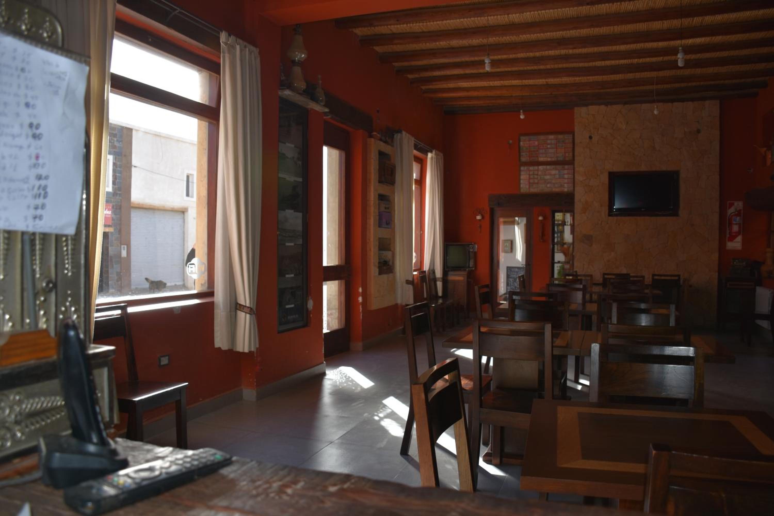 restaurant
