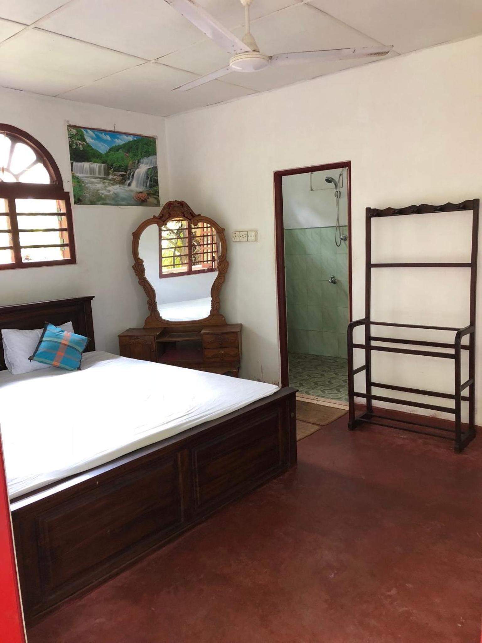 Raj Villa Kumarakanda Hikkaduwa
