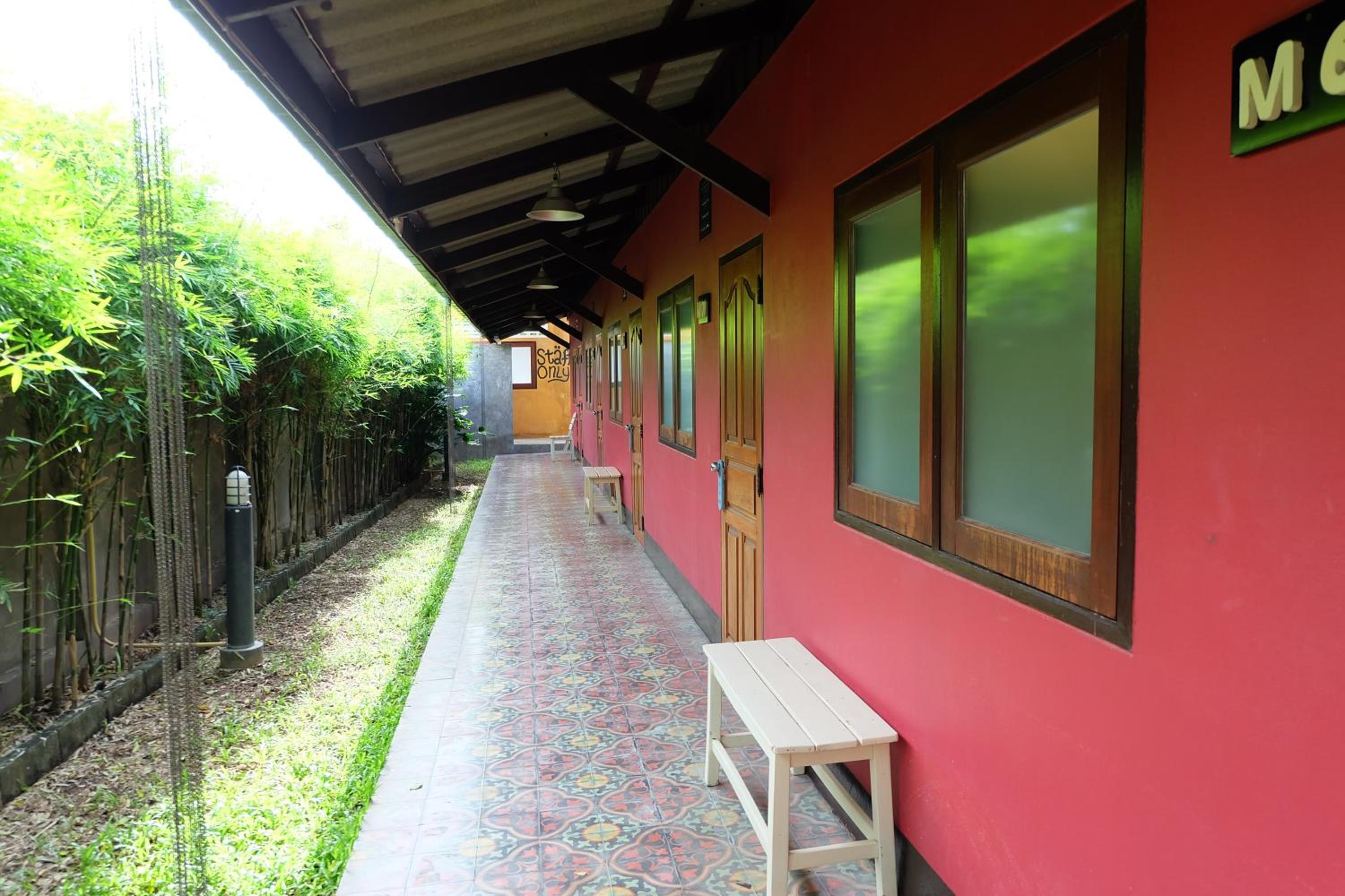 Baan Ma Feung GuestHouse