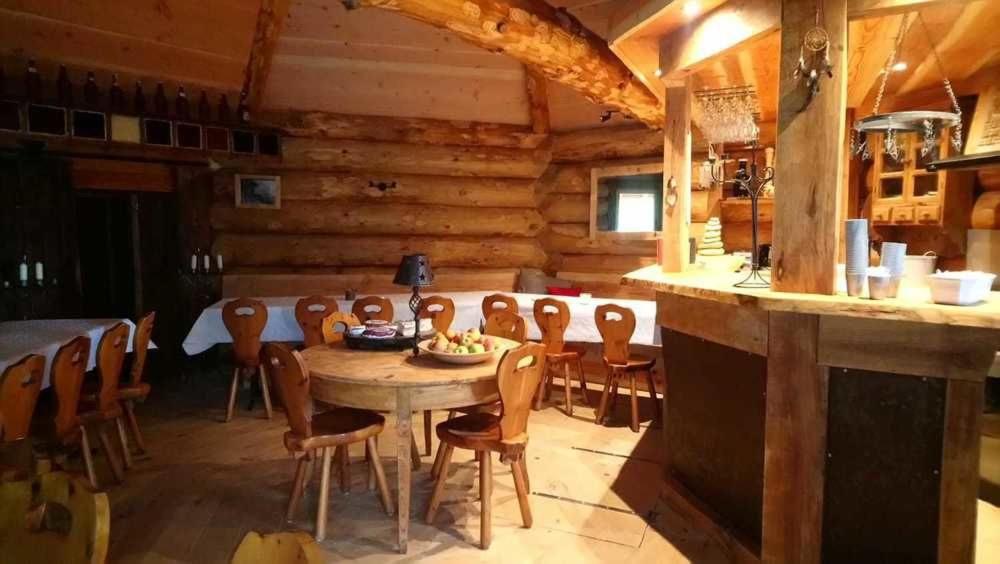 Les Cabanes Du Saleve