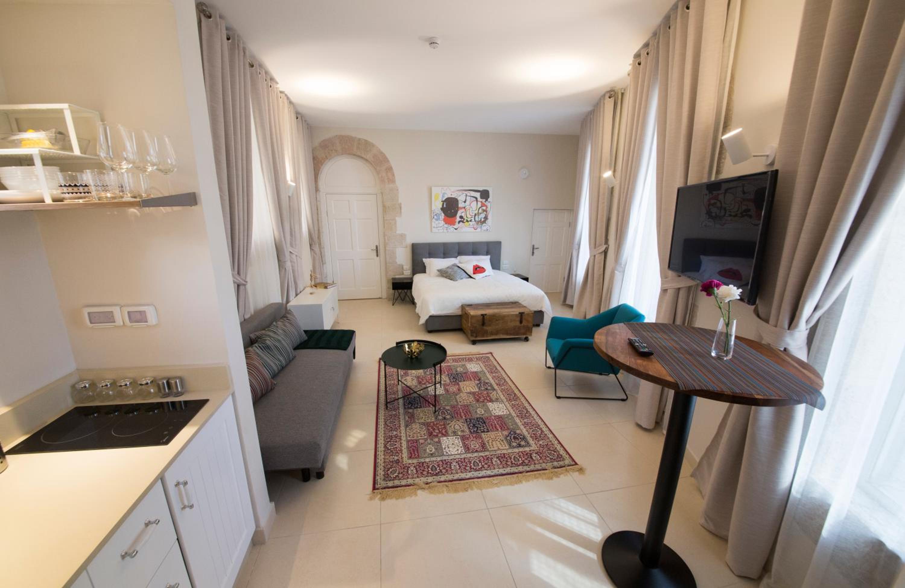 Mamilla Design Apartments