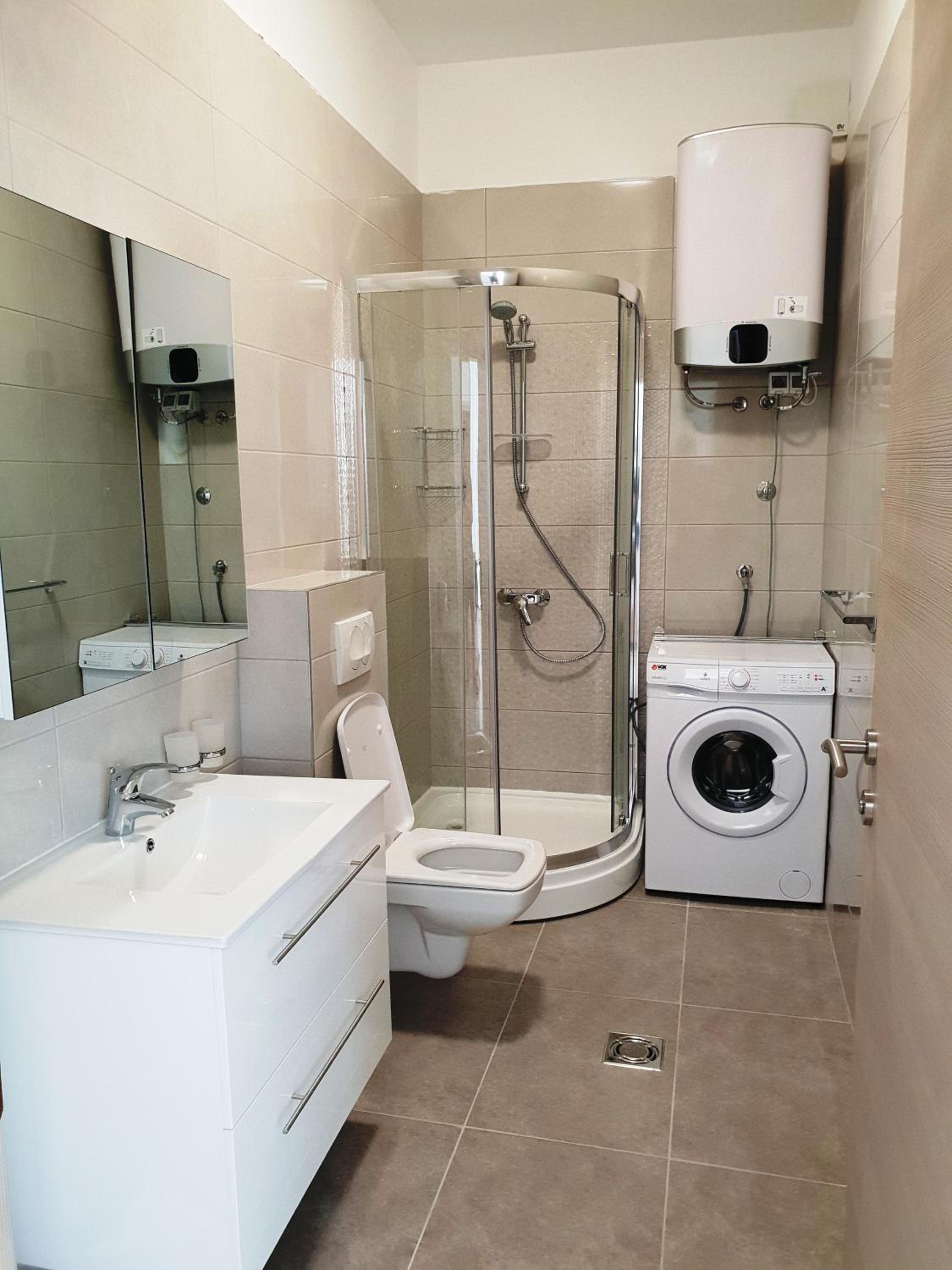 Apartmani Svetionik view 5
