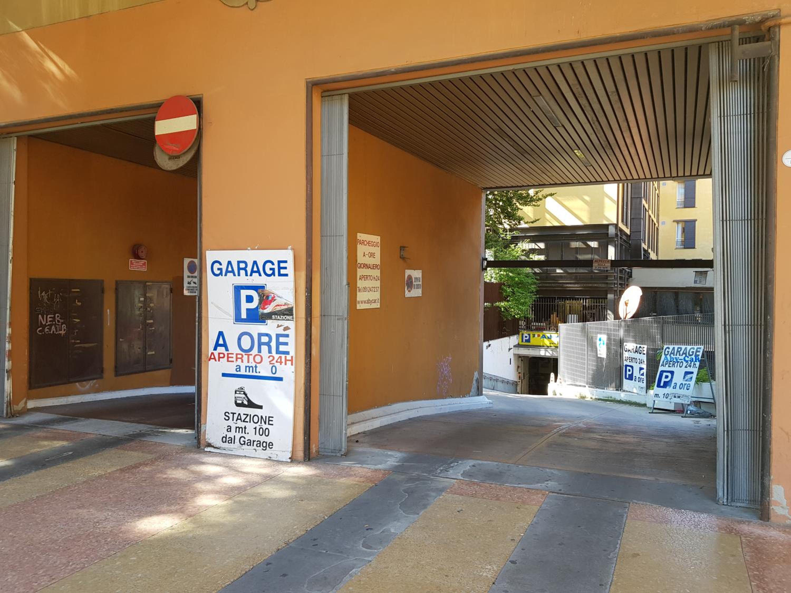 La Camera Bologna-Stazione Affittaly Rooms