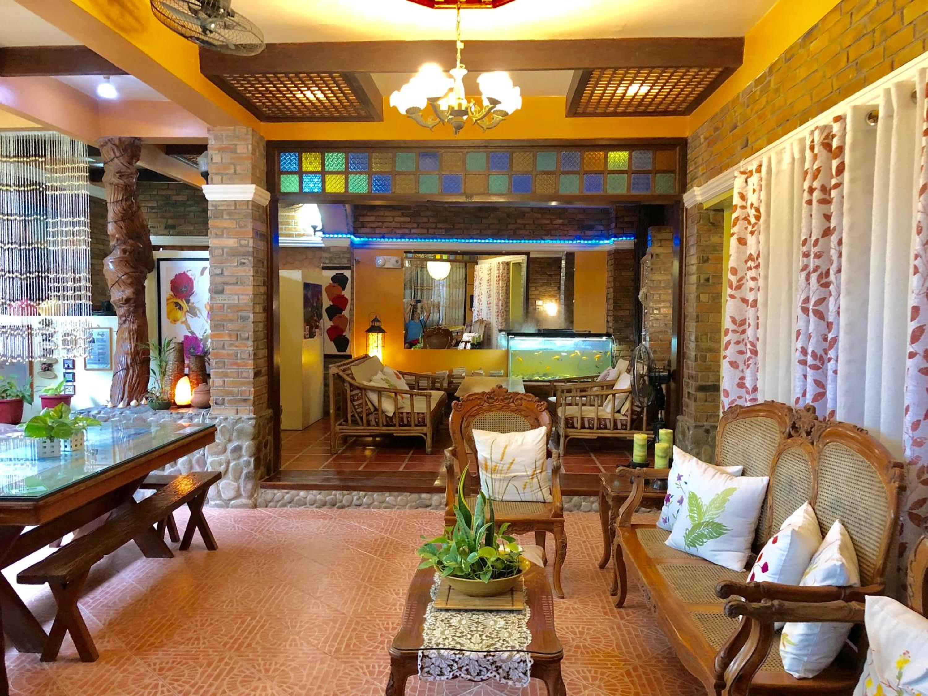 Balai Tinay Guesthouse