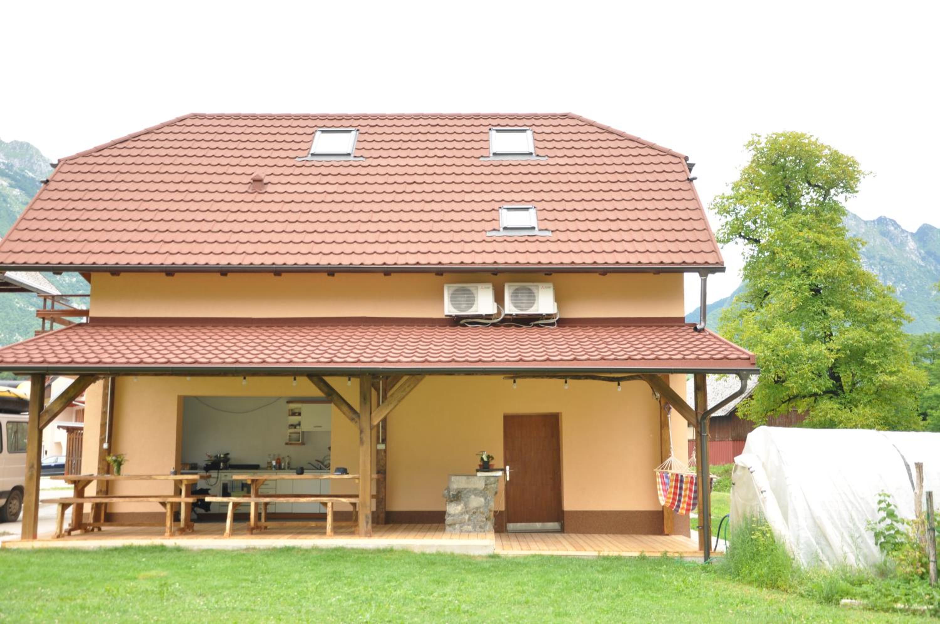 Photo 18