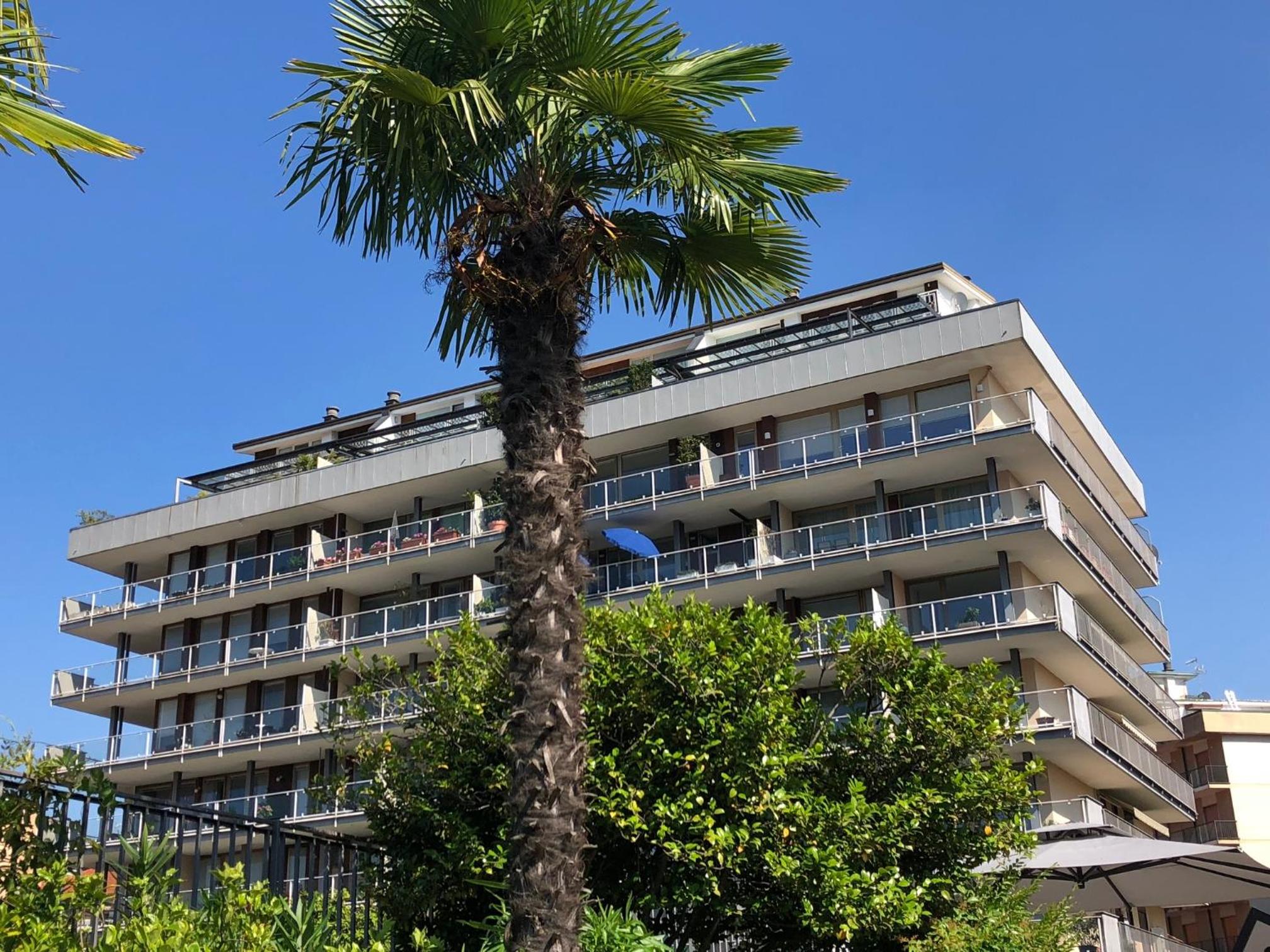 Hotel Attico Palazzo di Vetro - Image 1