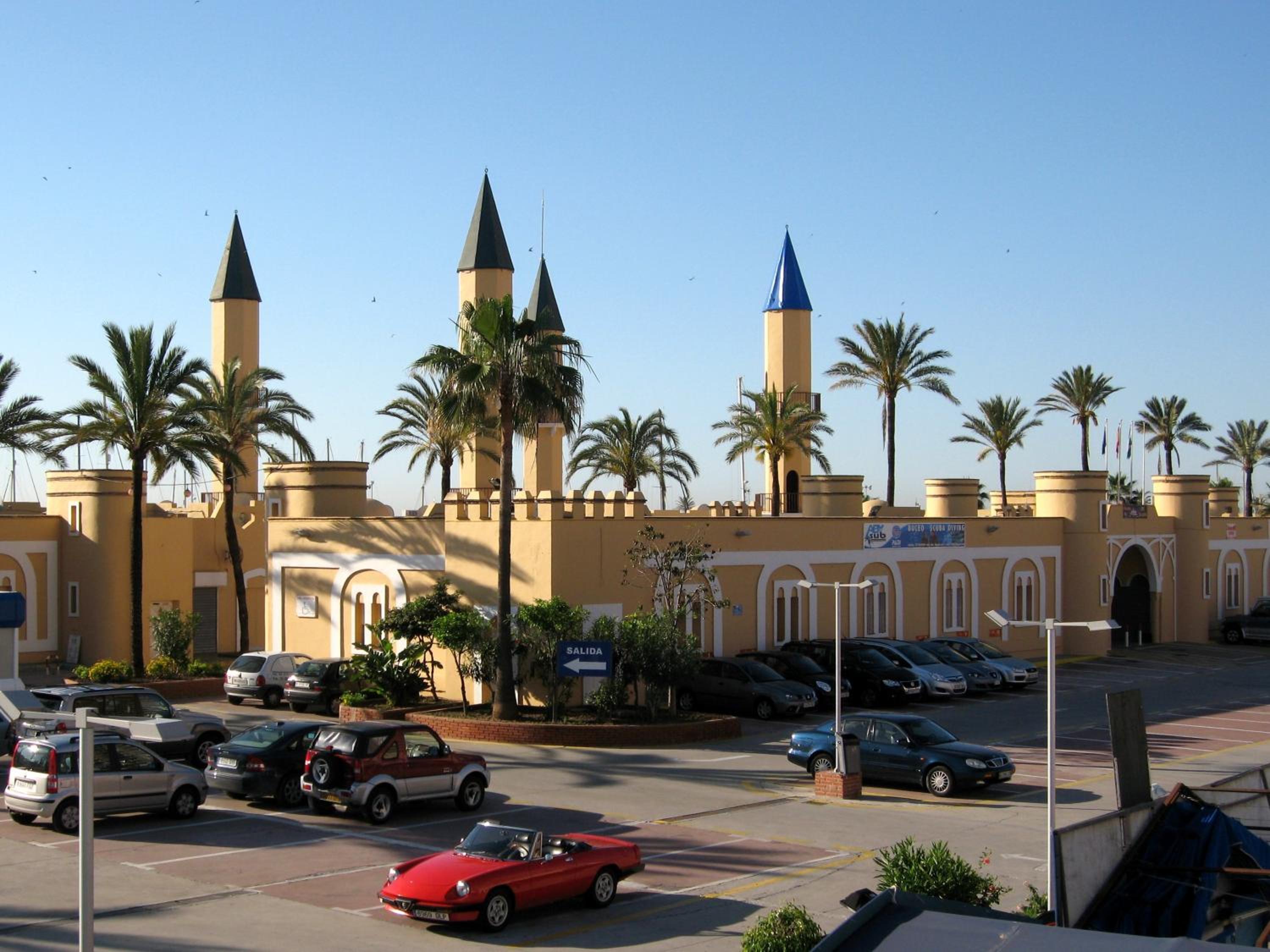 Hotel Fuengirola Central & Beach - Image 1