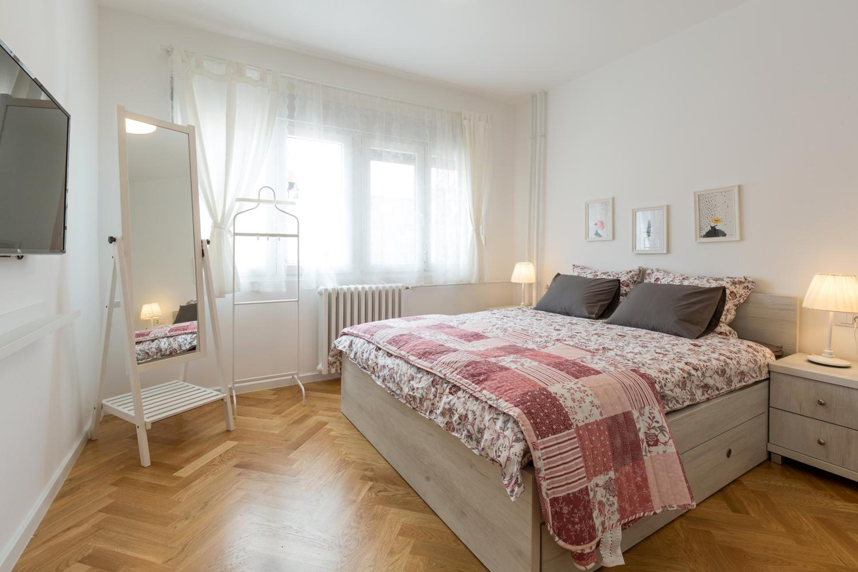 Belgrade Center Apartment II view 5
