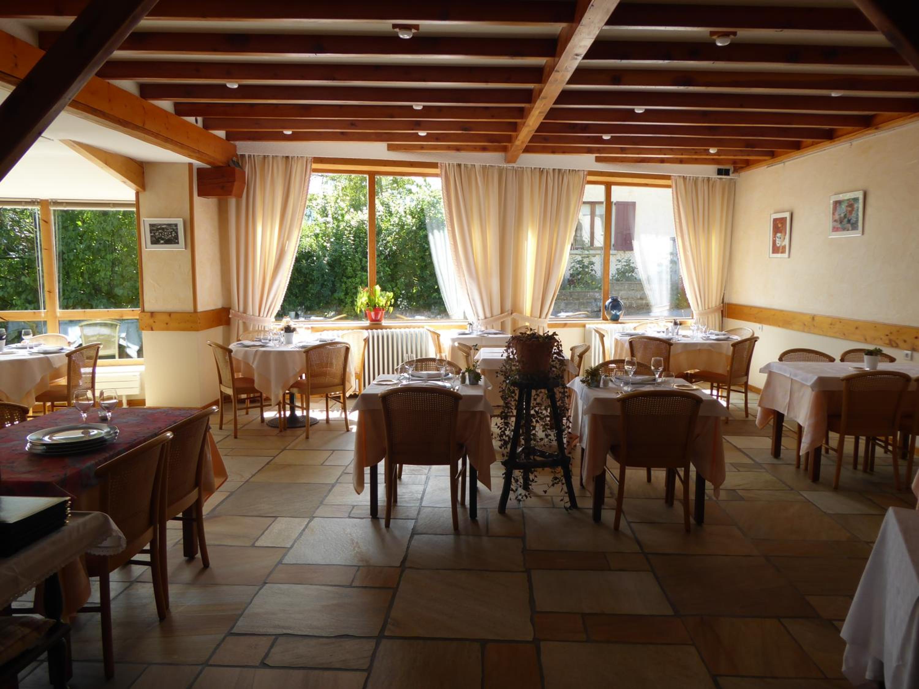 restaurant