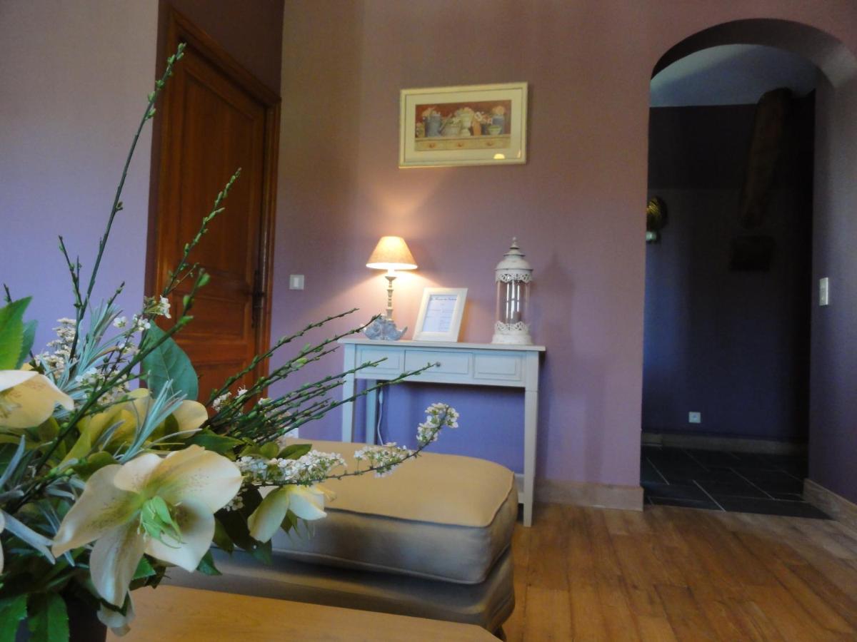 Le Manoir des Tuileries view 5