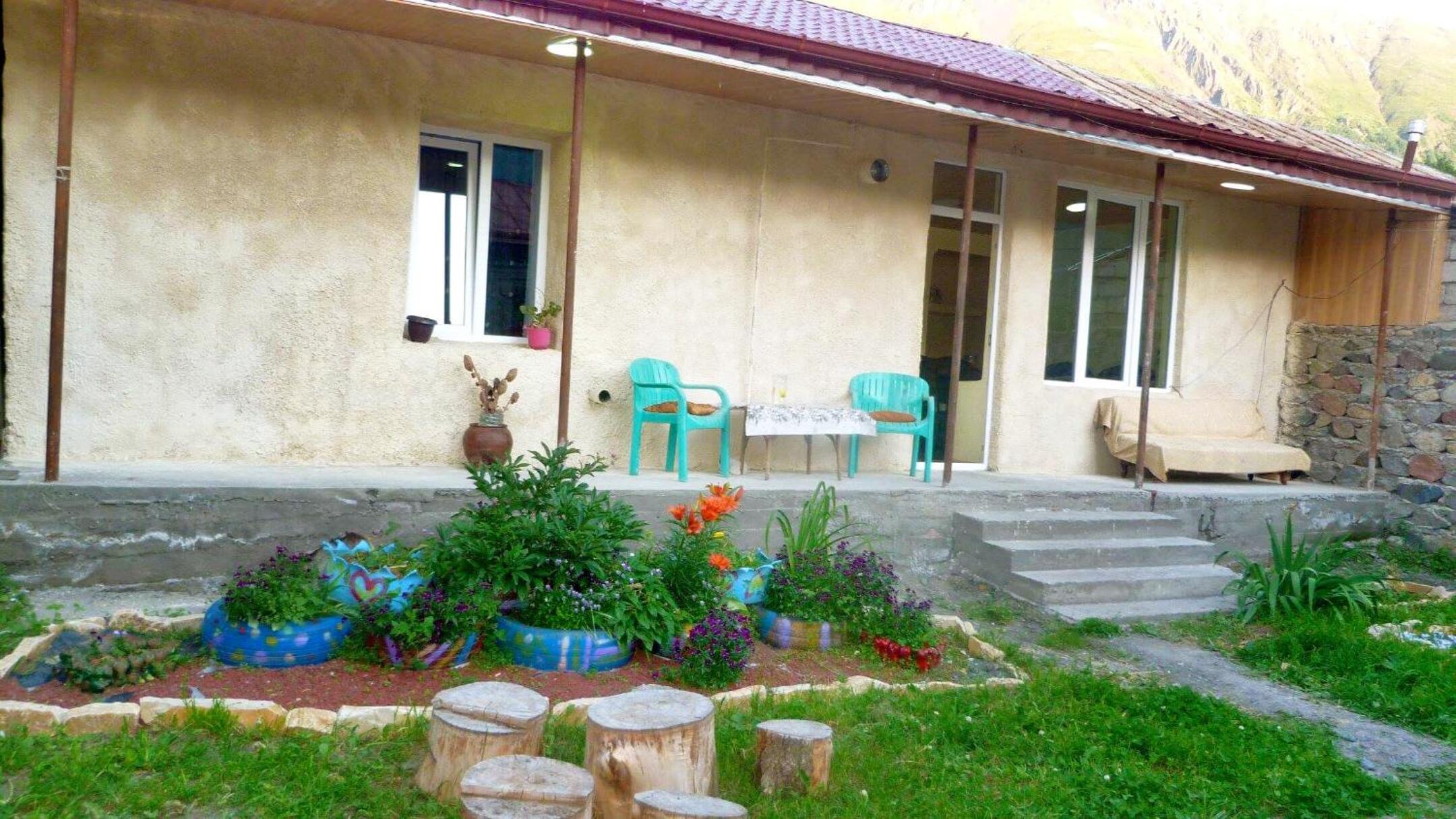 Photo 9