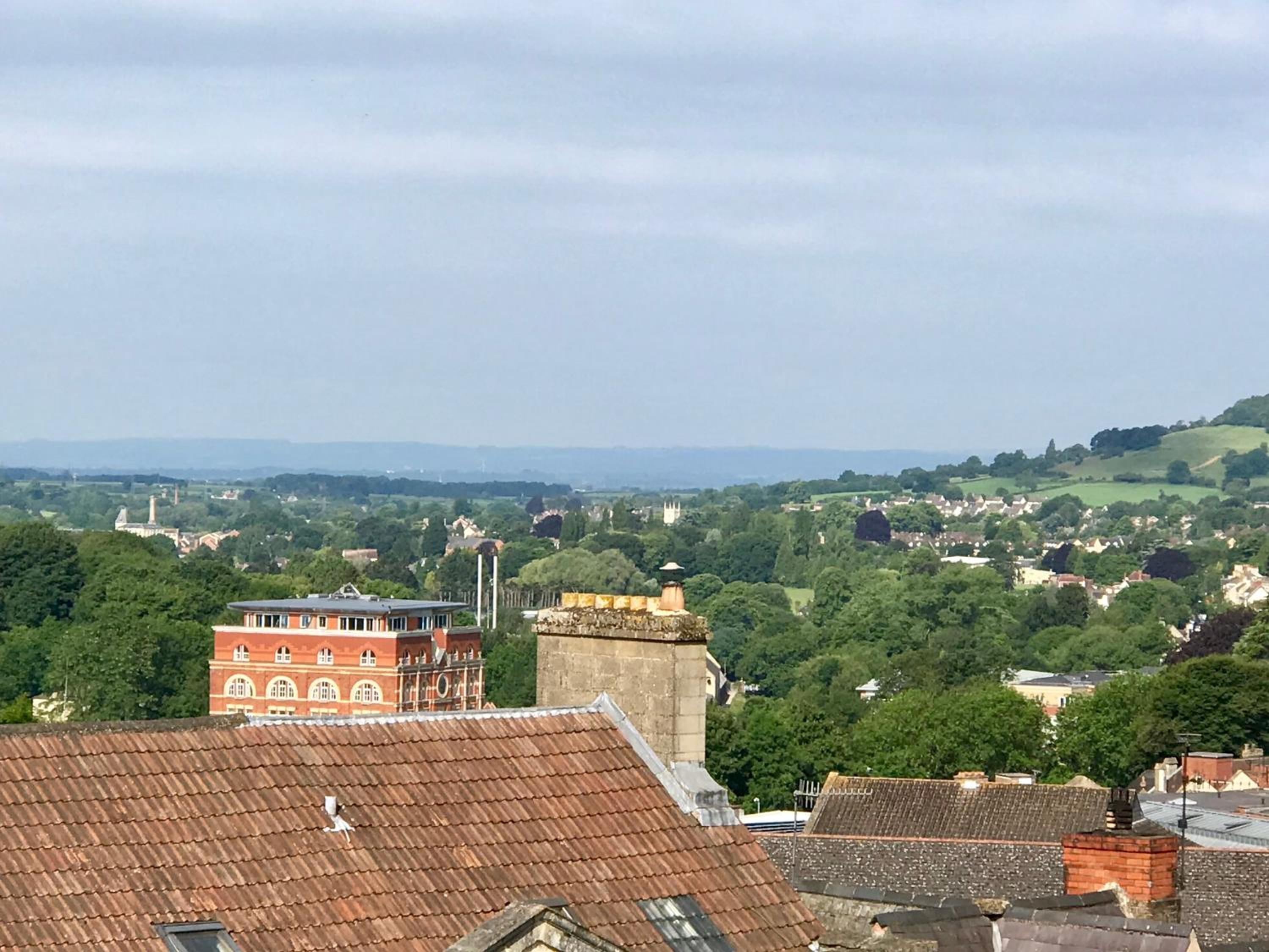 Stroud Vacations - Upper Highview - Self Catering Apartment, fpventures Stroud - Property Image 14