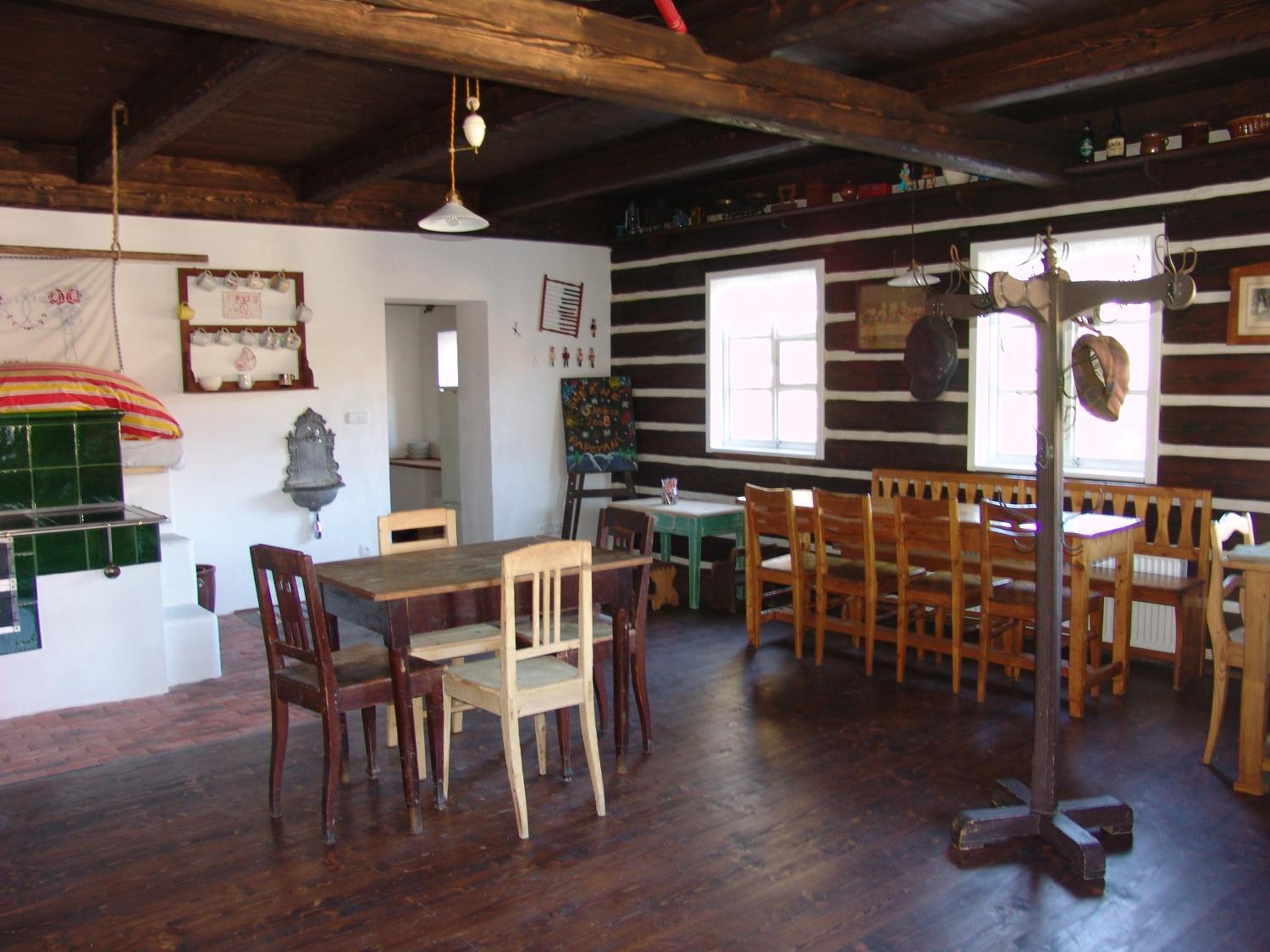 Photo 8