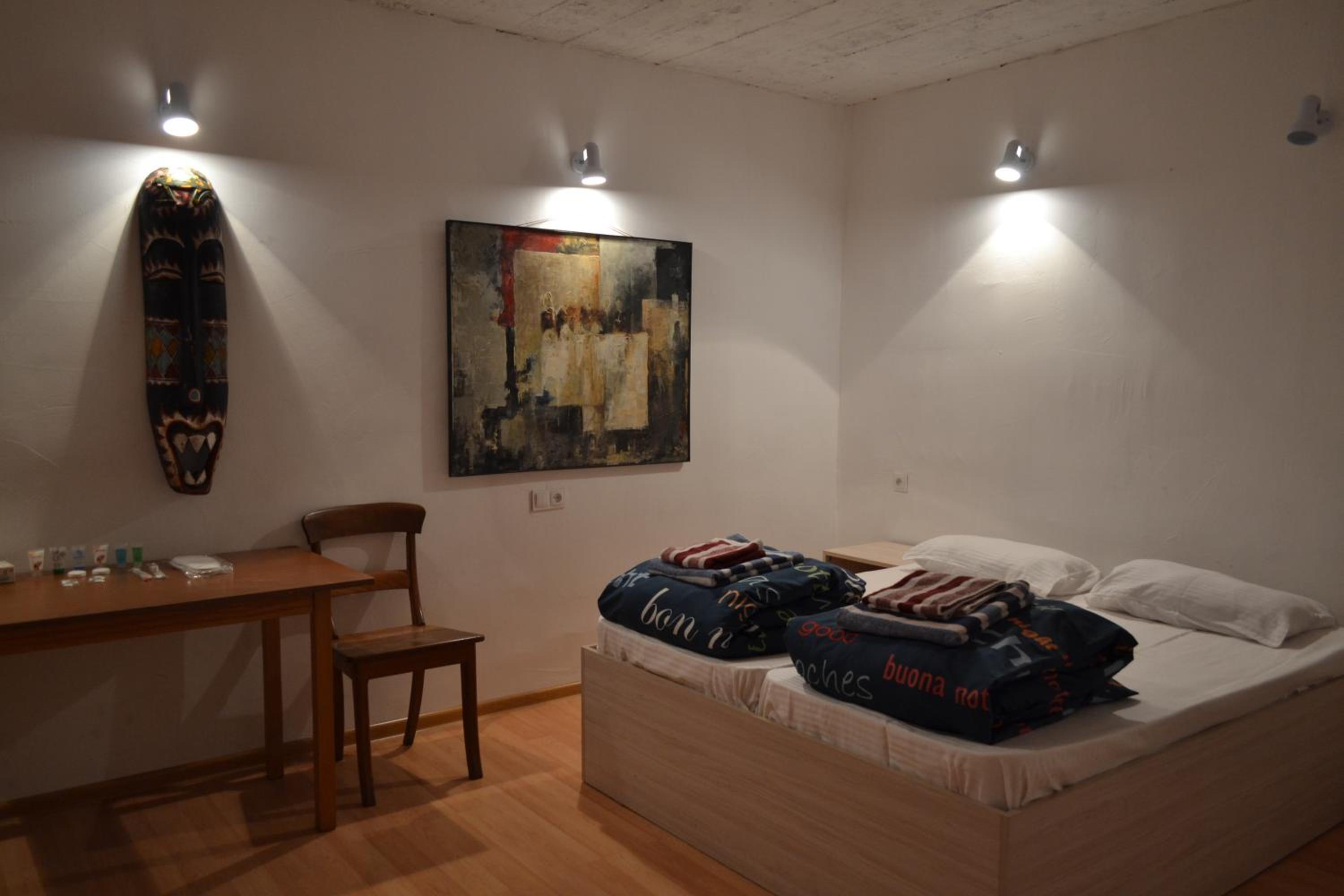 JR's House