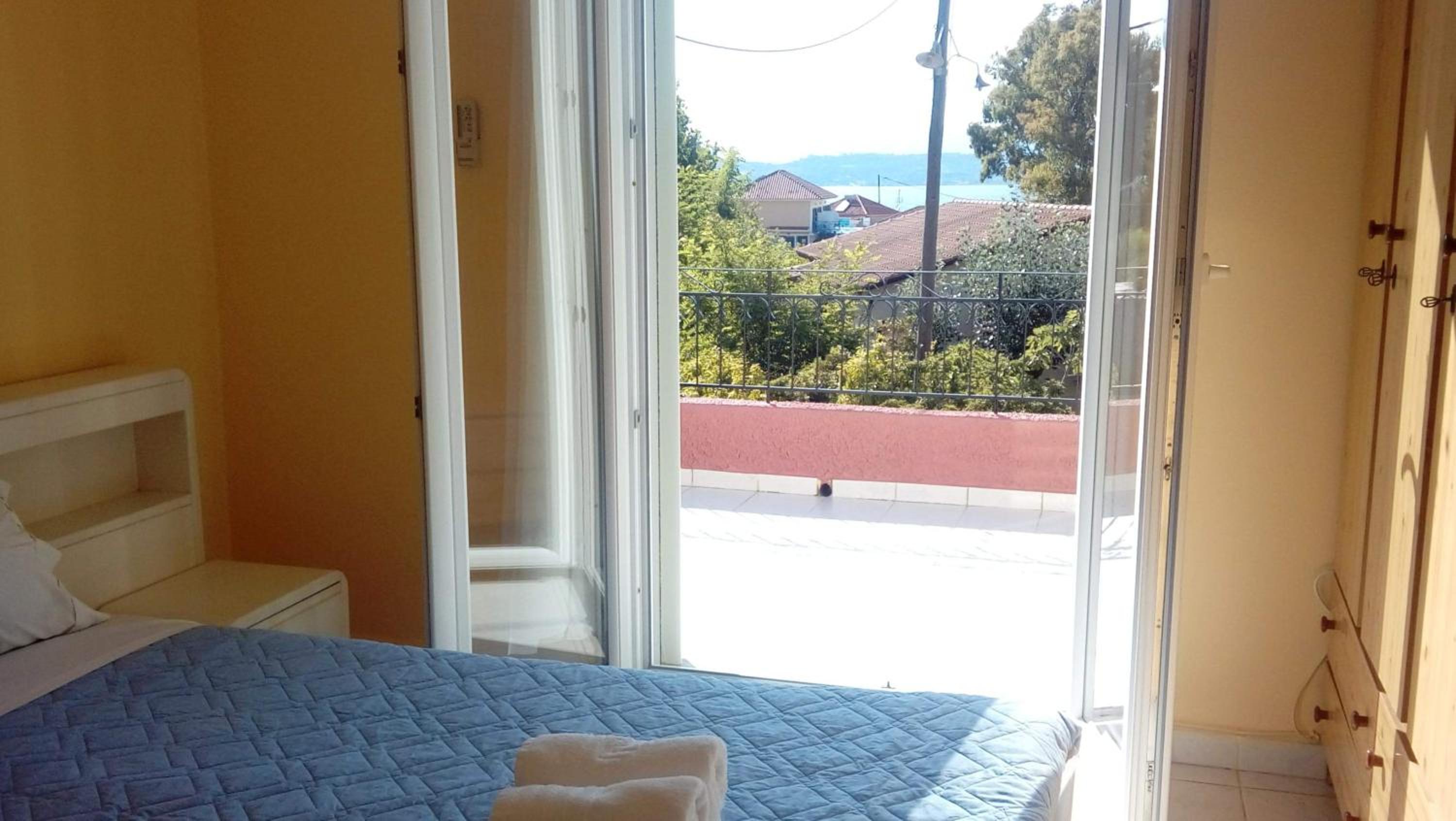 Yellow house view 5